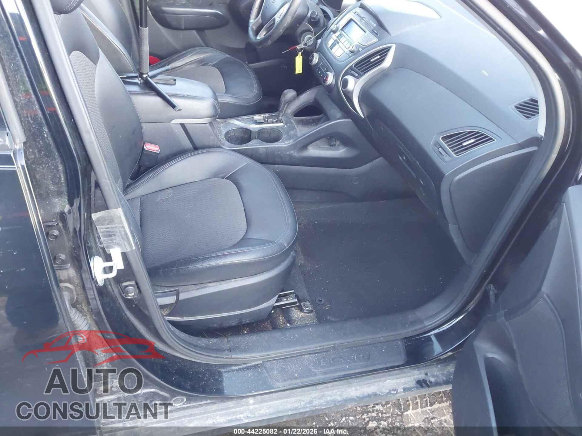 HYUNDAI TUCSON 2010 - KM8JUCAC9AU083470