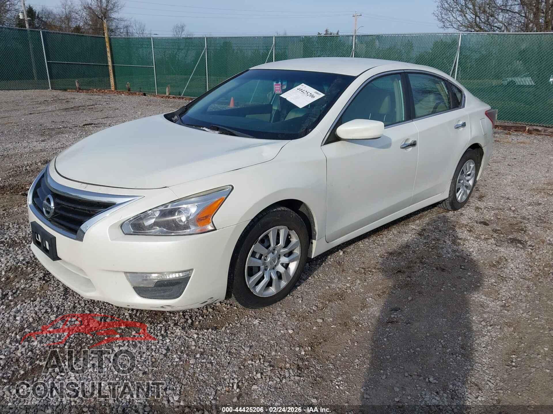 NISSAN ALTIMA 2013 - 1N4AL3AP1DN558785