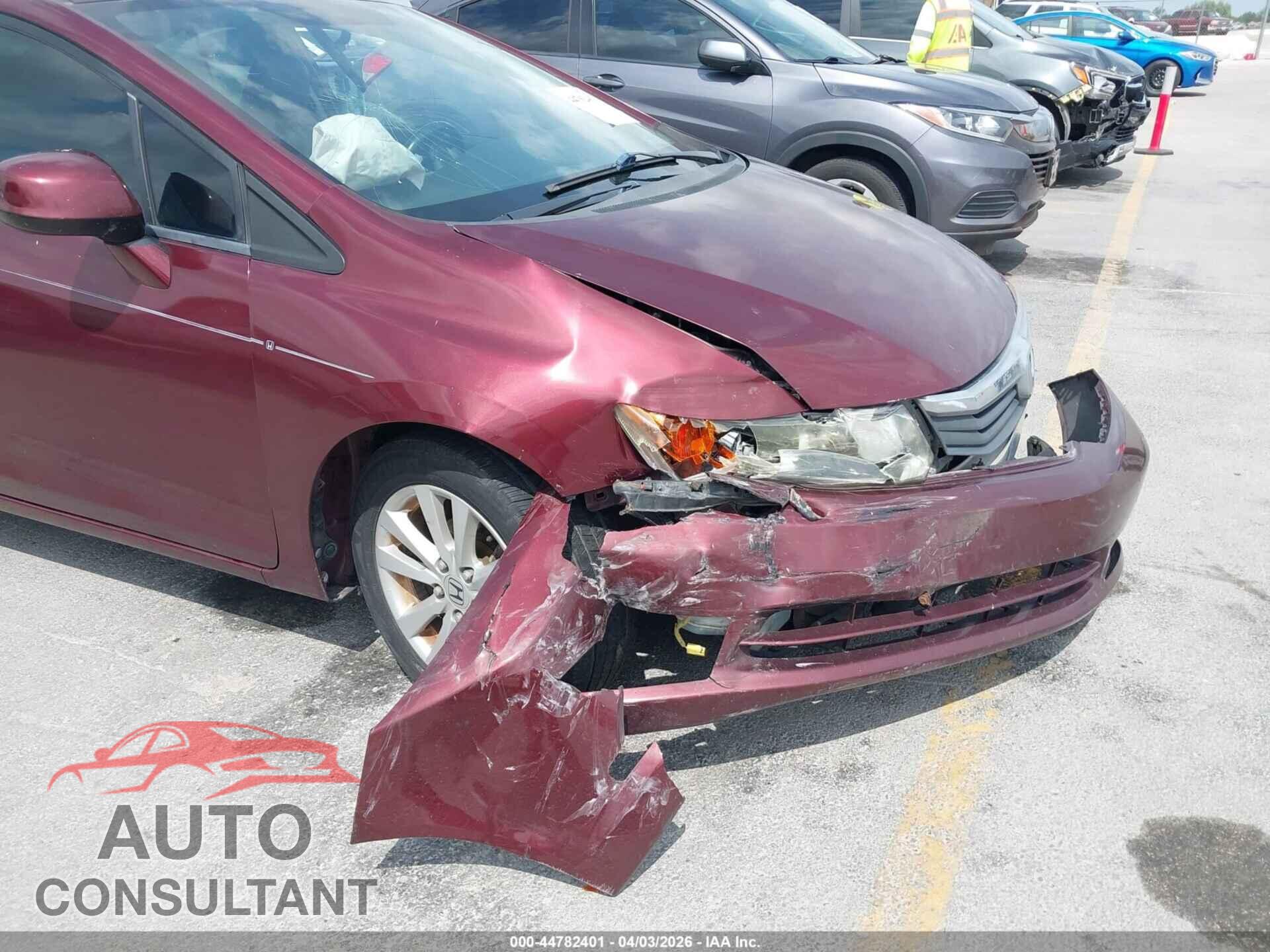 HONDA CIVIC 2012 - 2HGFB2F96CH532117