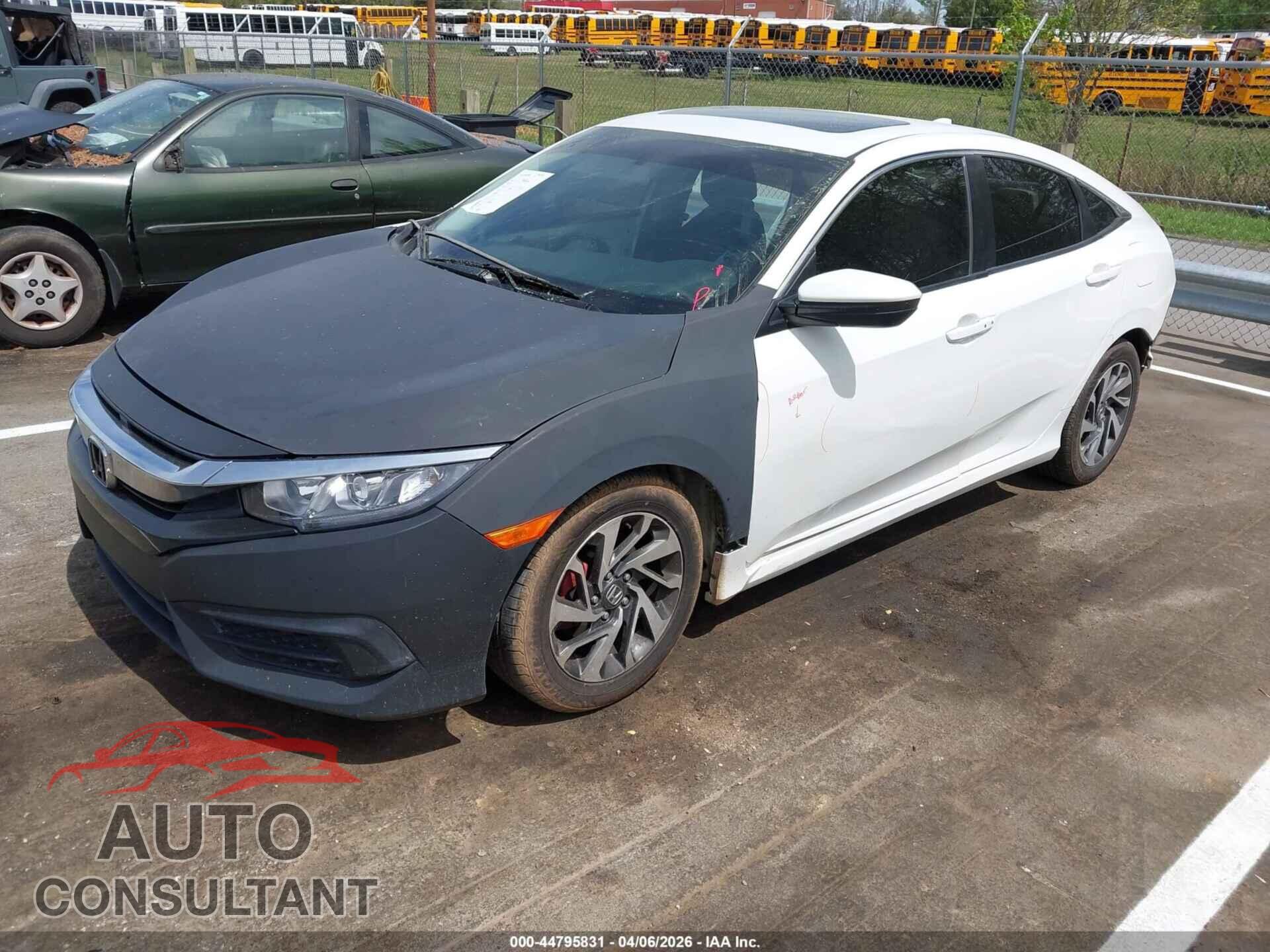 HONDA CIVIC 2017 - 2HGFC2F74HH519563