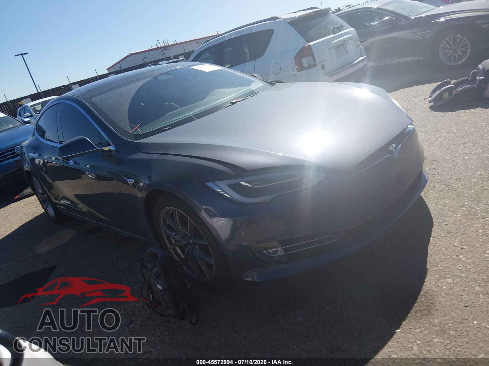 TESLA MODEL S 2017 - 5YJSA1E4XHF199045