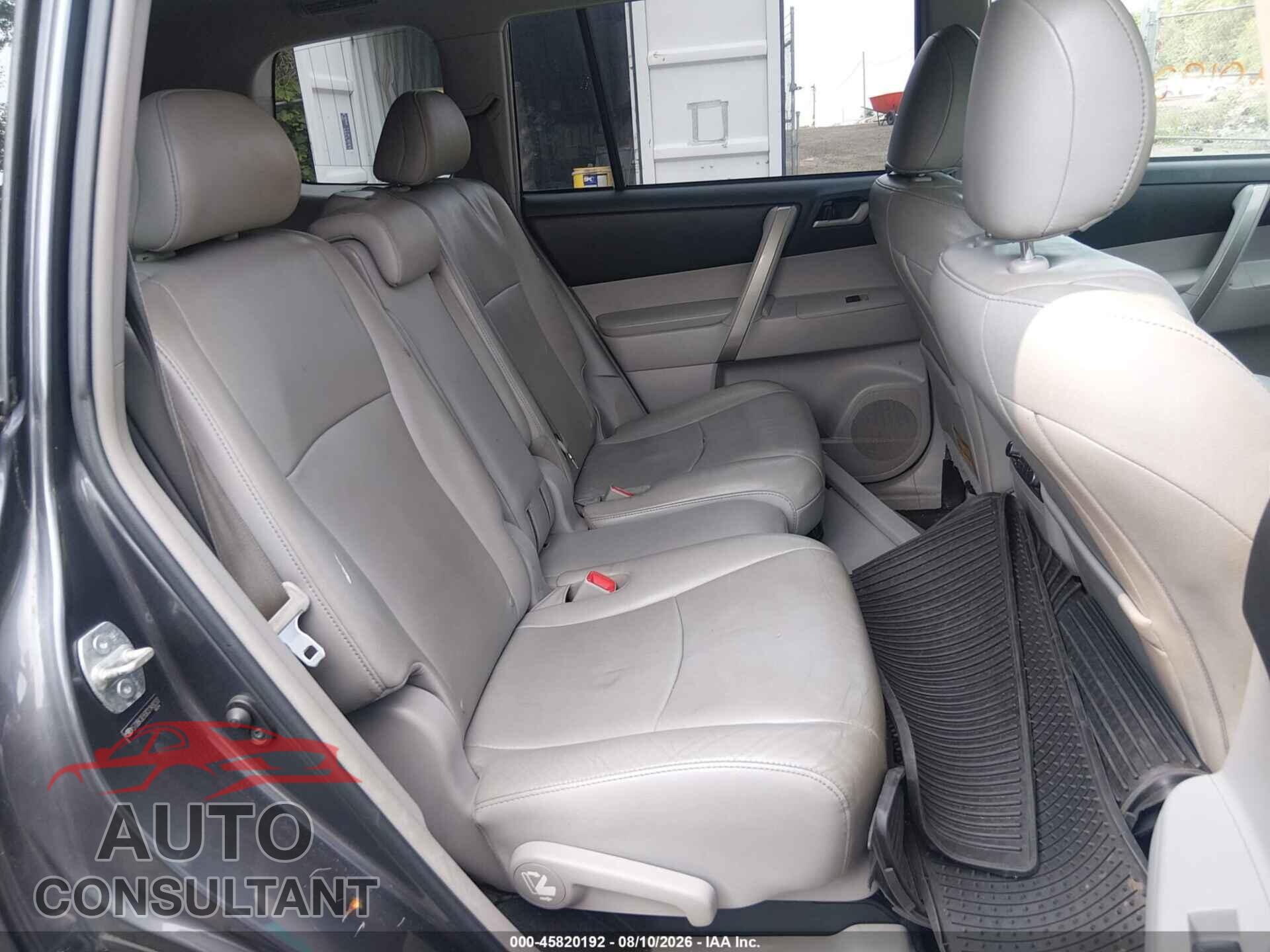 TOYOTA HIGHLANDER 2012 - 5TDBK3EH3CS149233