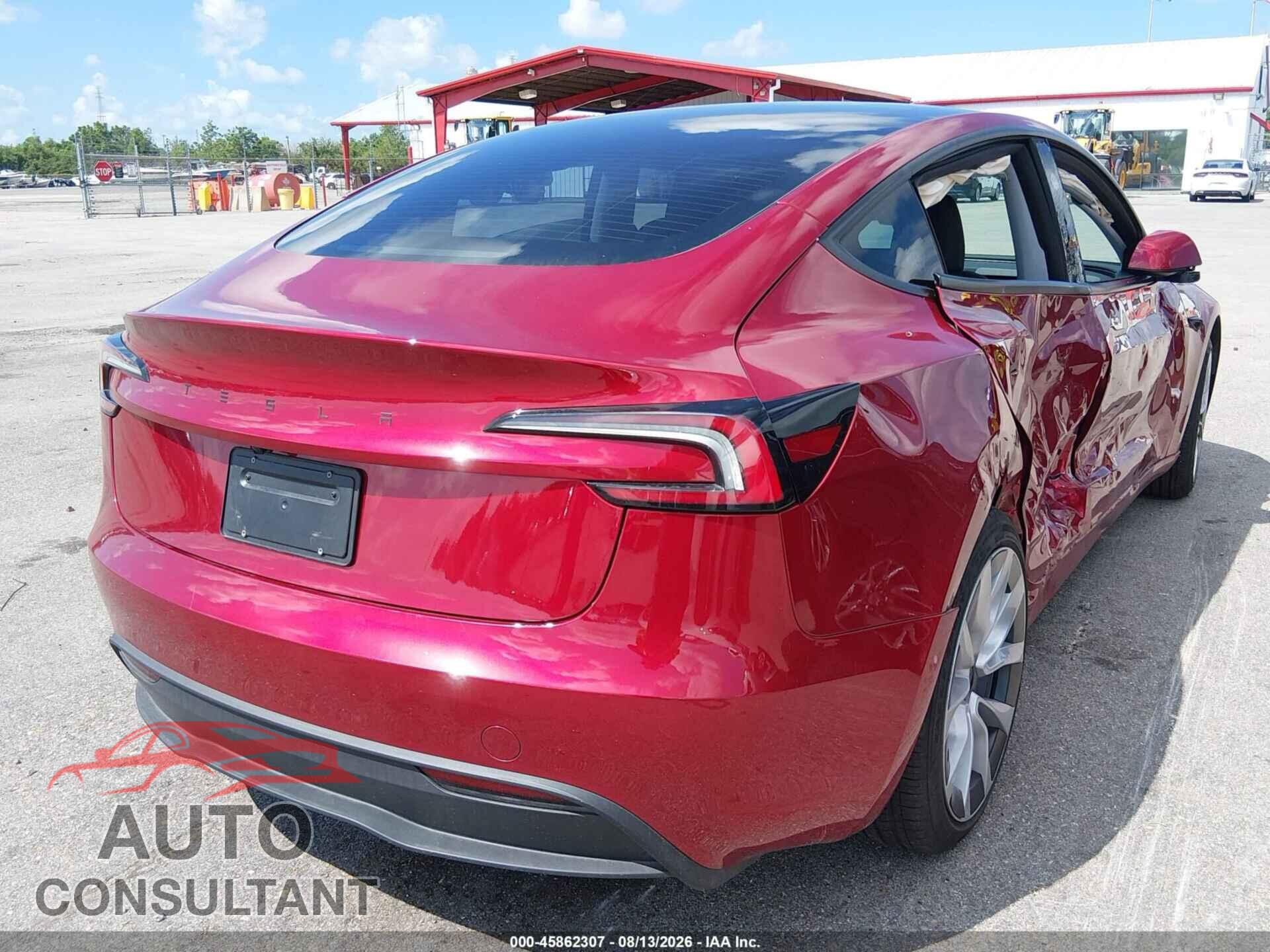 TESLA MODEL 3 2026 - 5YJ3E1EA7TF175714