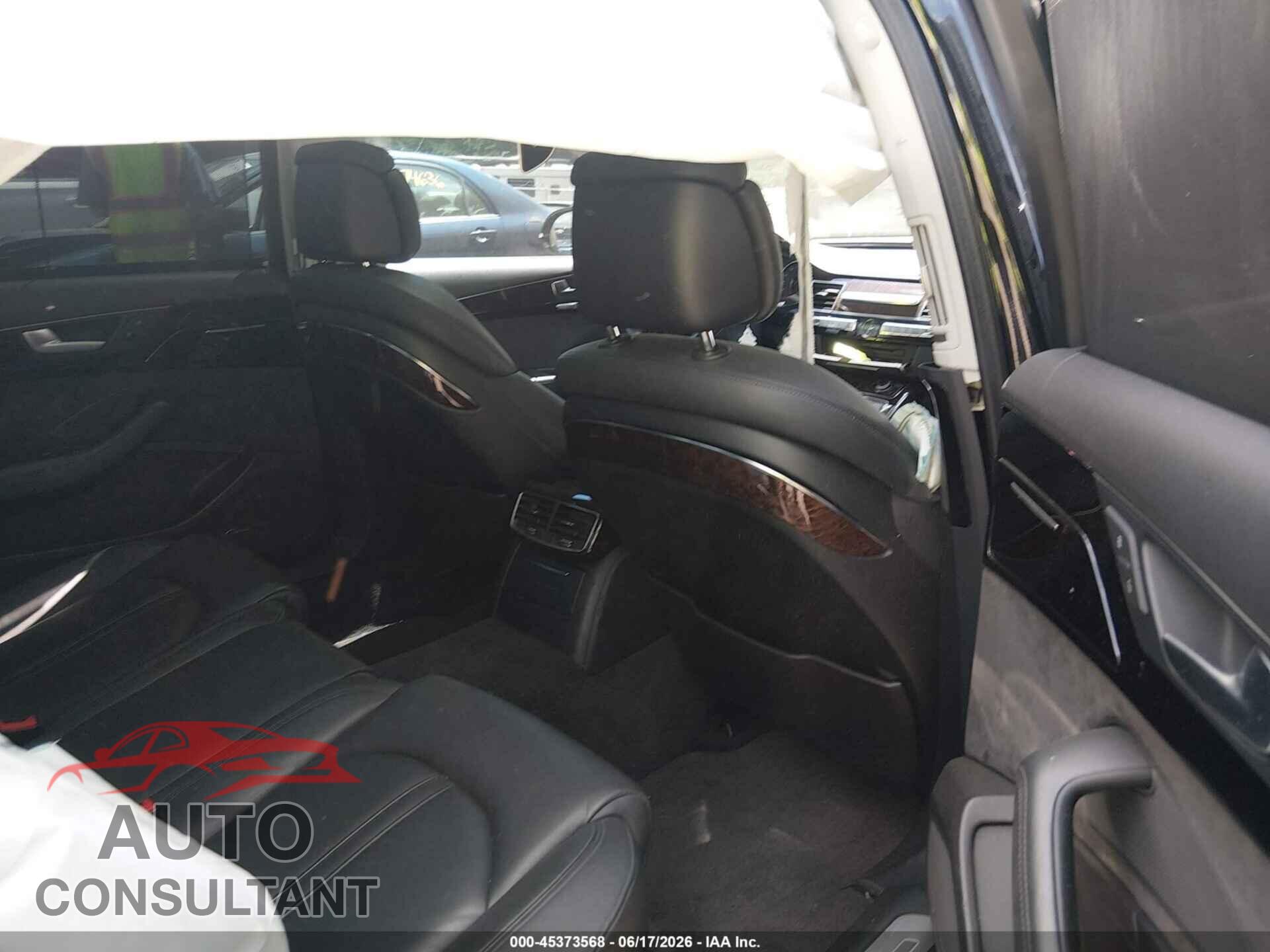 AUDI A8 L 2012 - WAURVAFD2CN006606