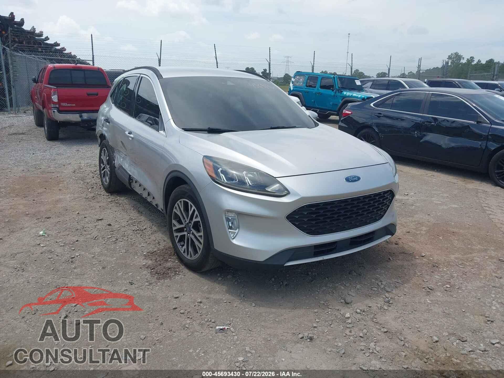 FORD ESCAPE 2020 - 1FMCU0H61LUA66933