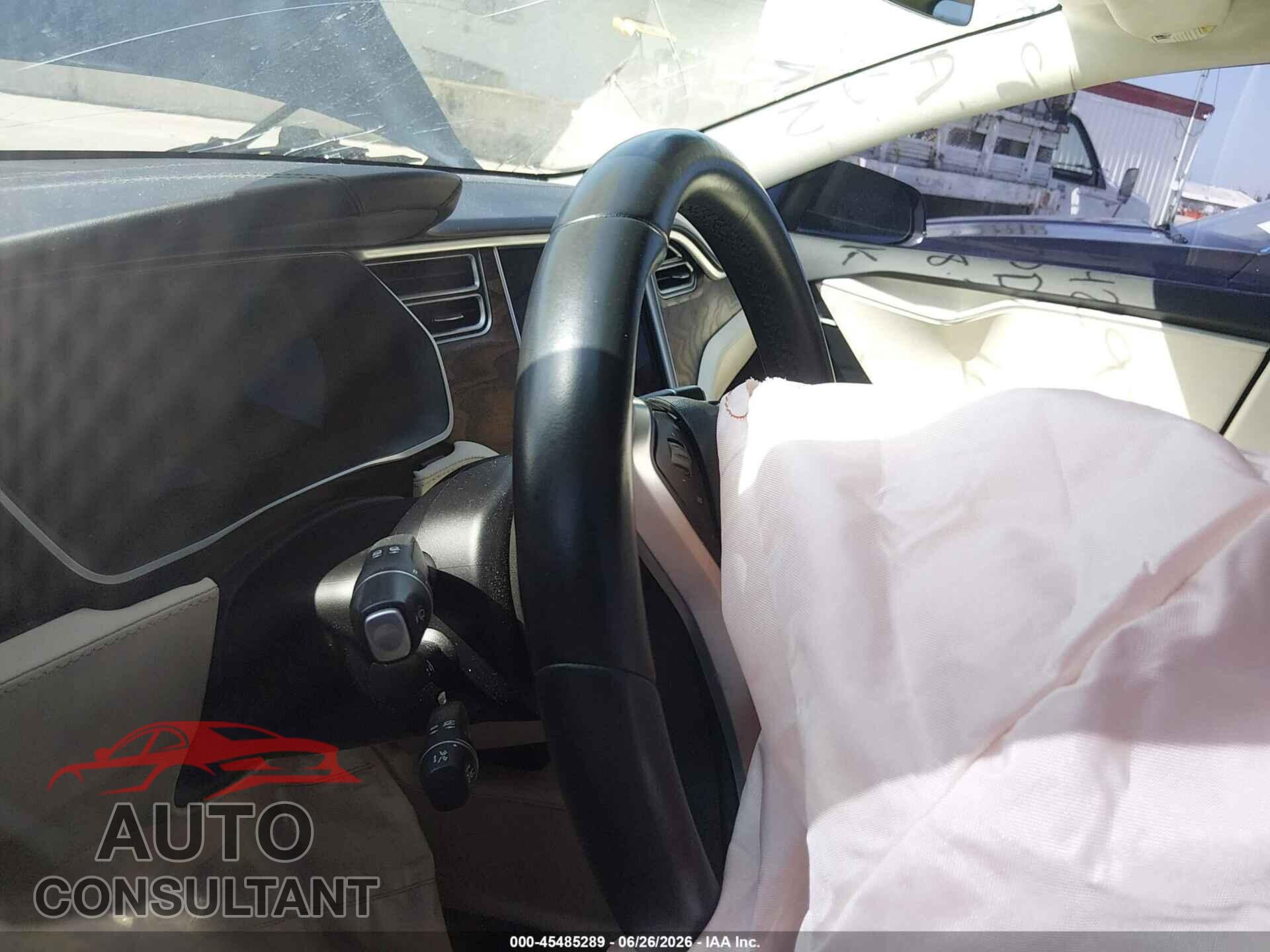 TESLA MODEL S 2017 - 5YJSA1E18HF228421