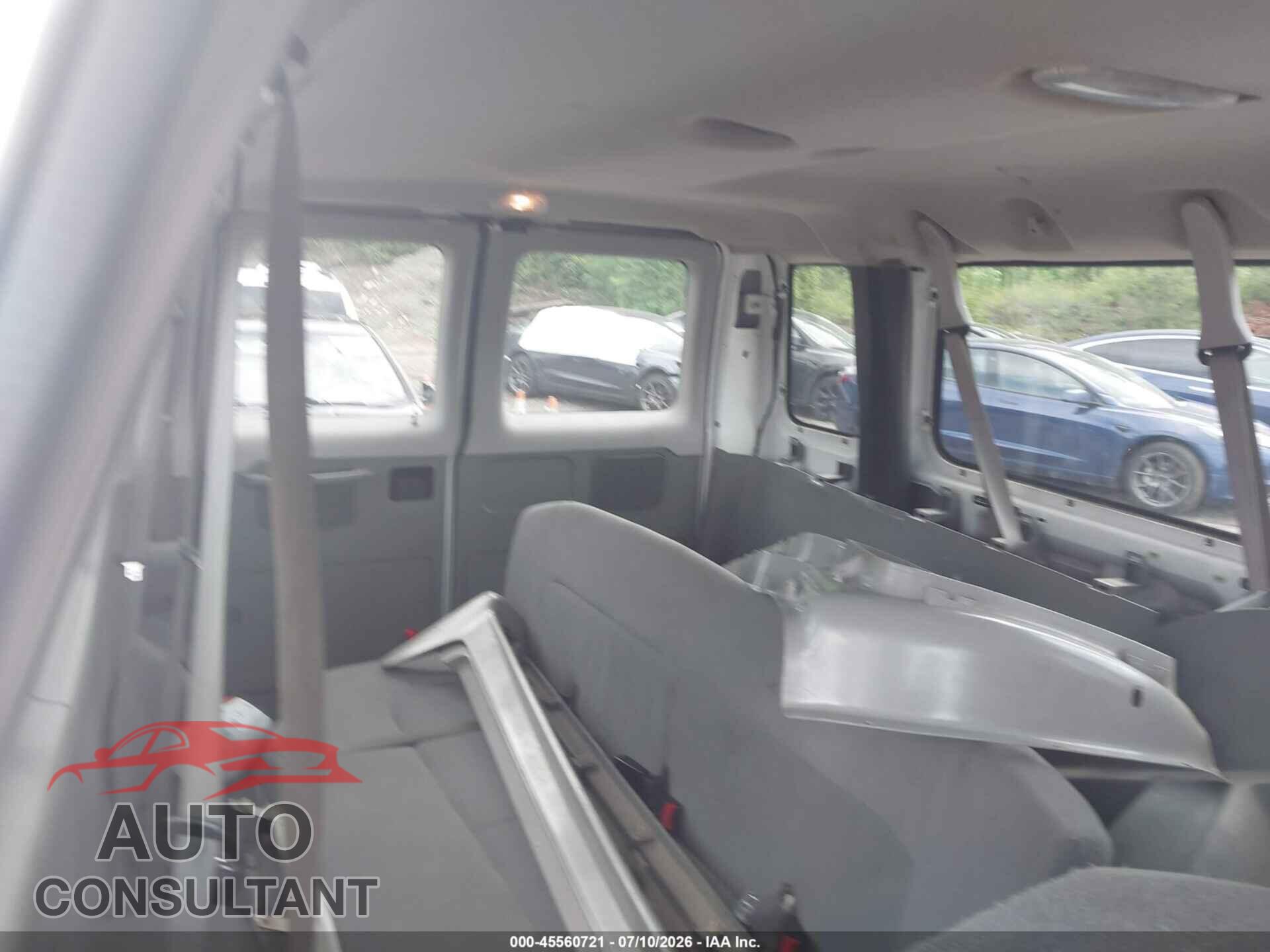 FORD E-350 SUPER DUTY 2012 - 1FBSS3BL3CDA89060