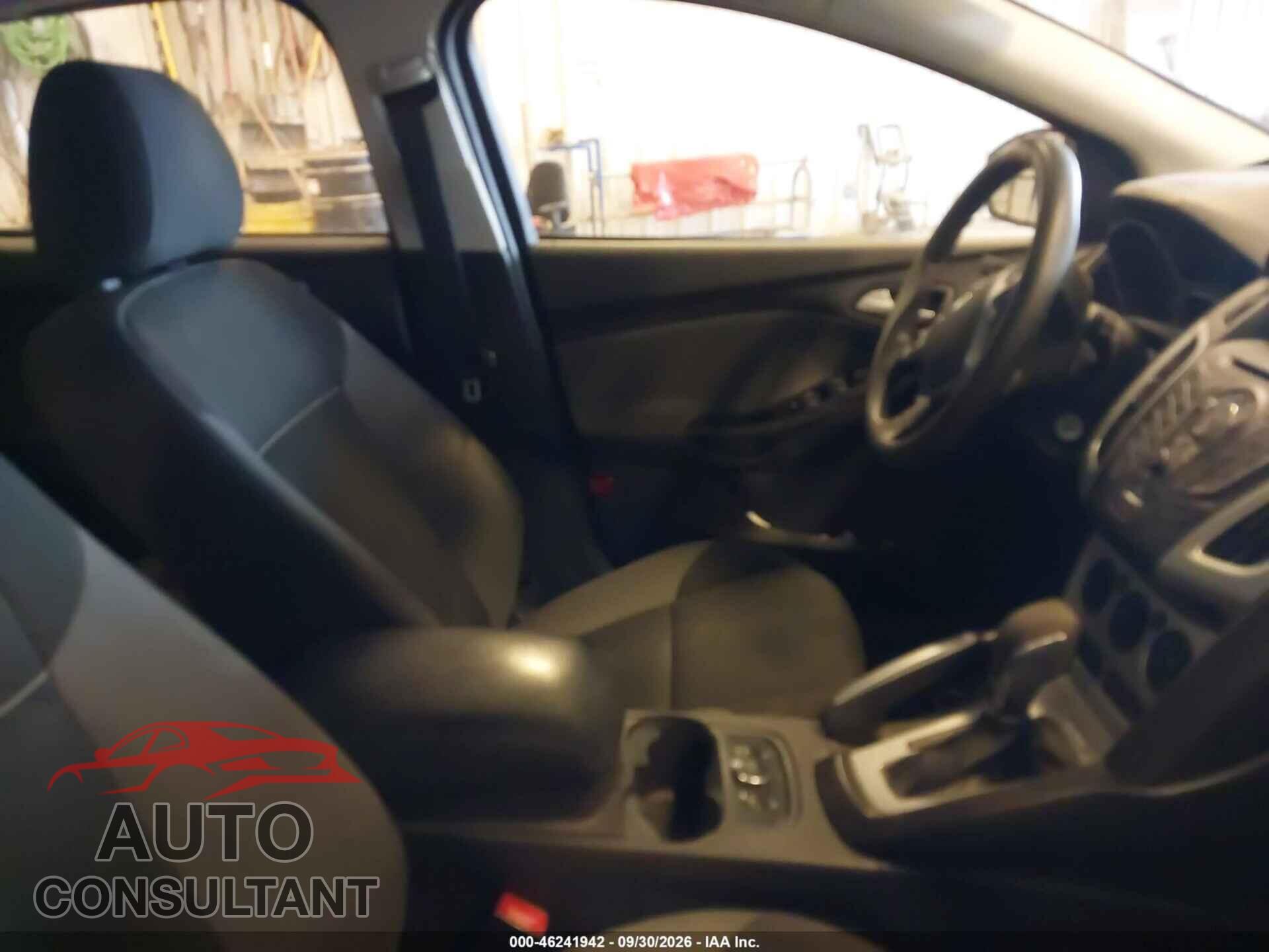 FORD FOCUS 2014 - 1FADP3K27EL107684