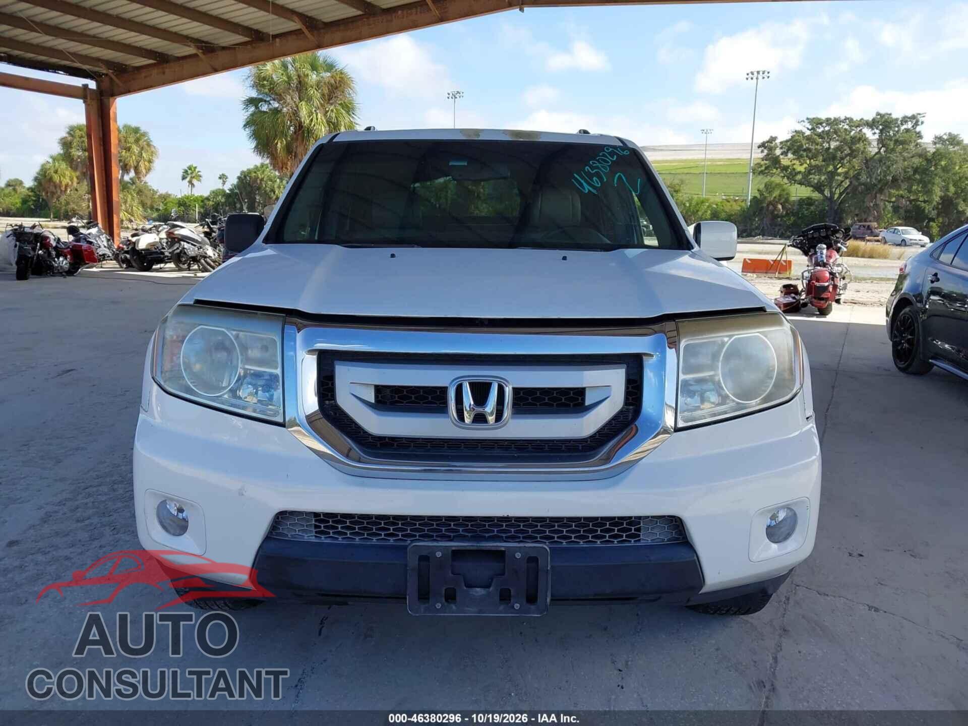 HONDA PILOT 2011 - 5FNYF3H61BB005708