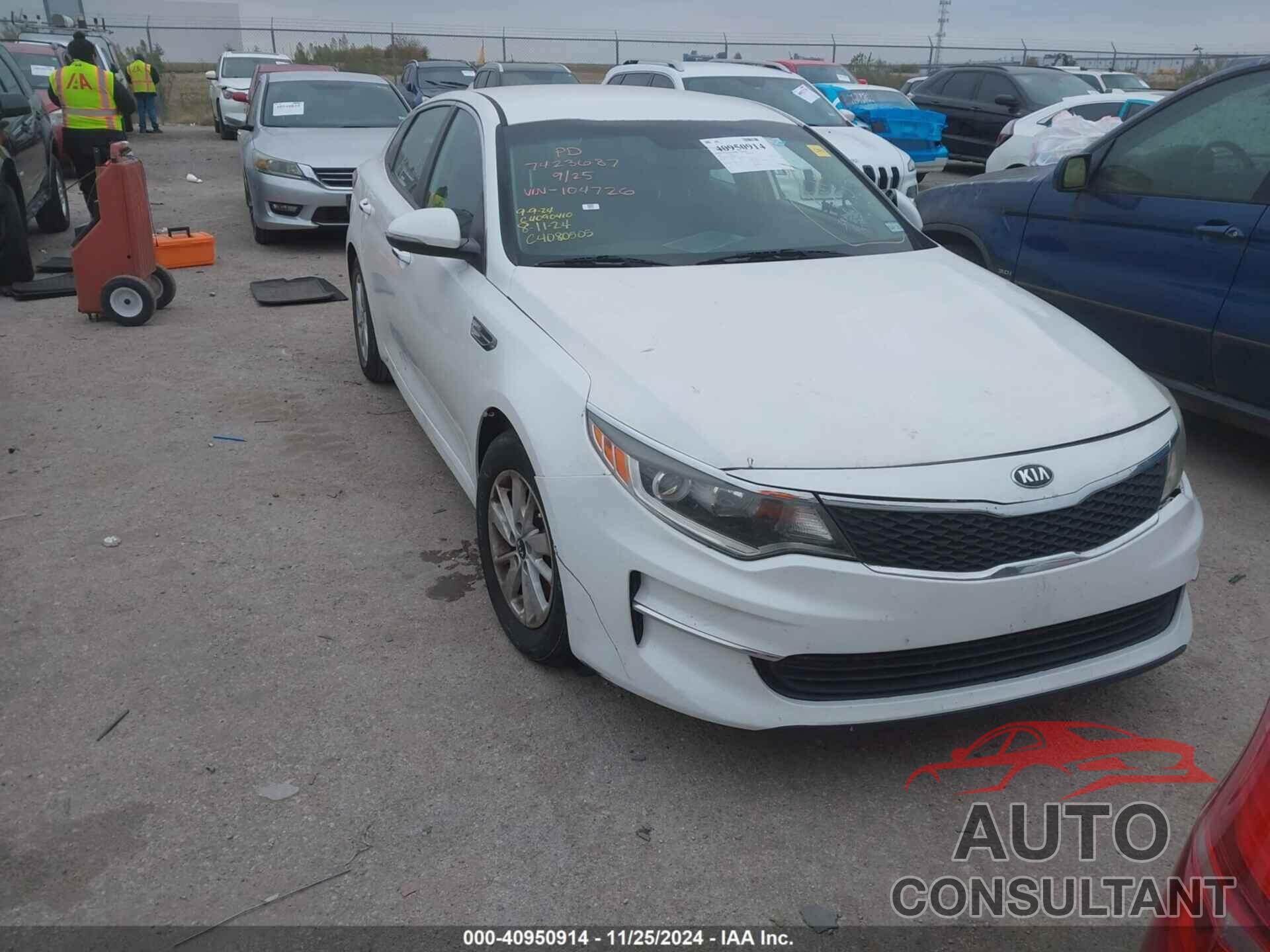 KIA OPTIMA 2016 - KNAGT4L39G5104726