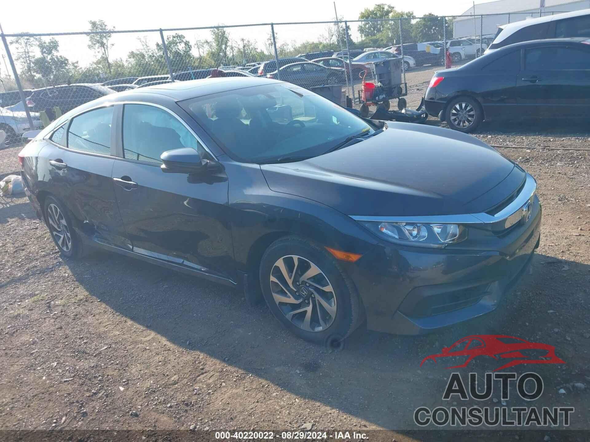 HONDA CIVIC 2018 - 2HGFC2F74JH565495