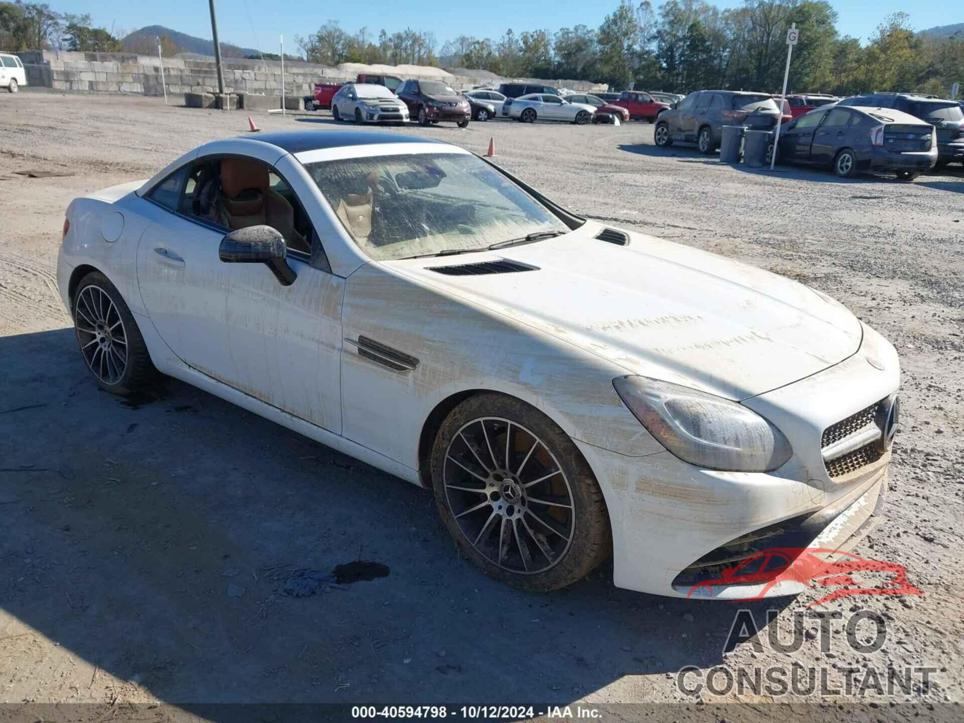 MERCEDES-BENZ SLC 300 2020 - W1KPK3JA3LF171589