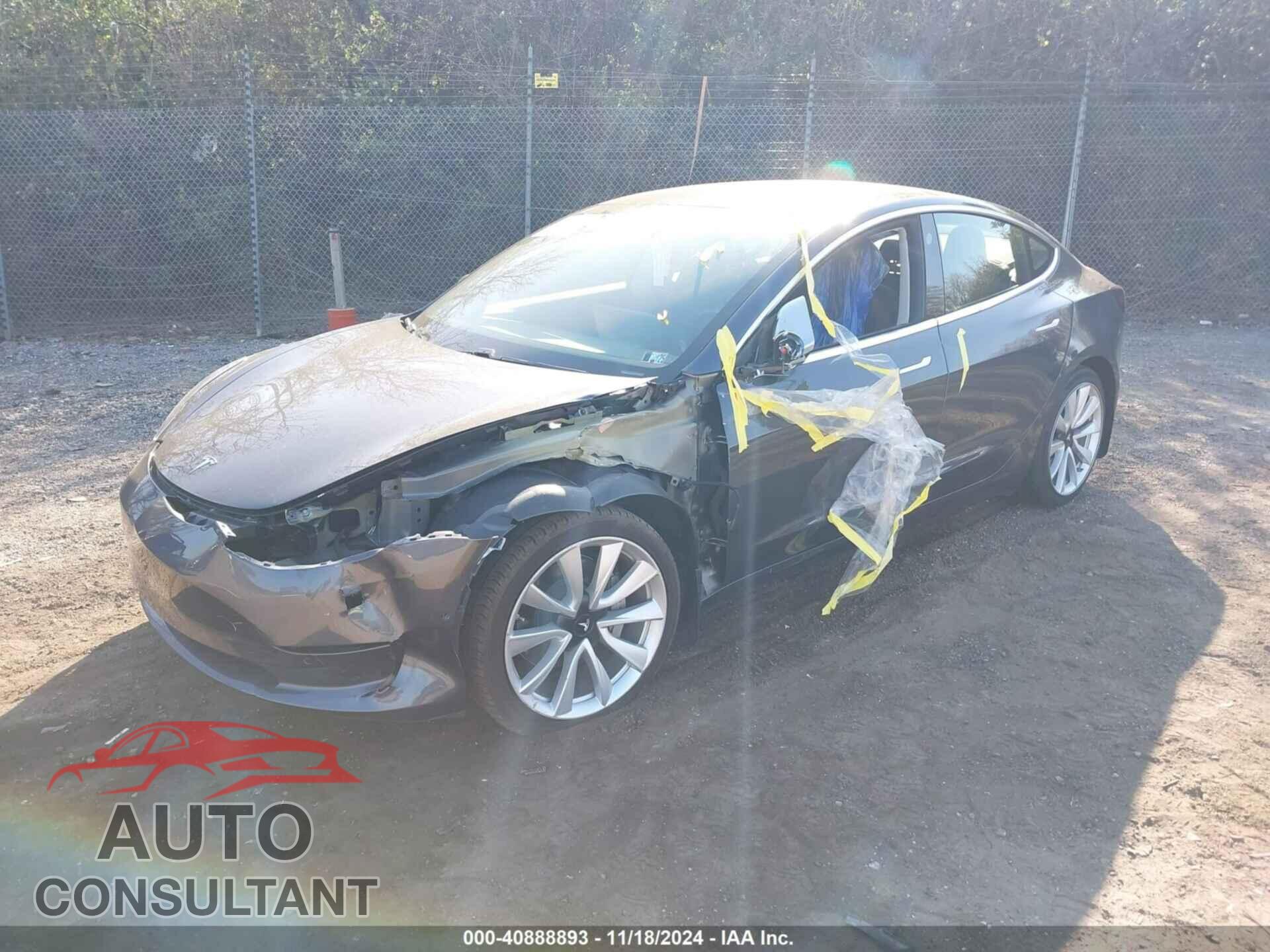 TESLA MODEL 3 2018 - 5YJ3E1EB9JF087270
