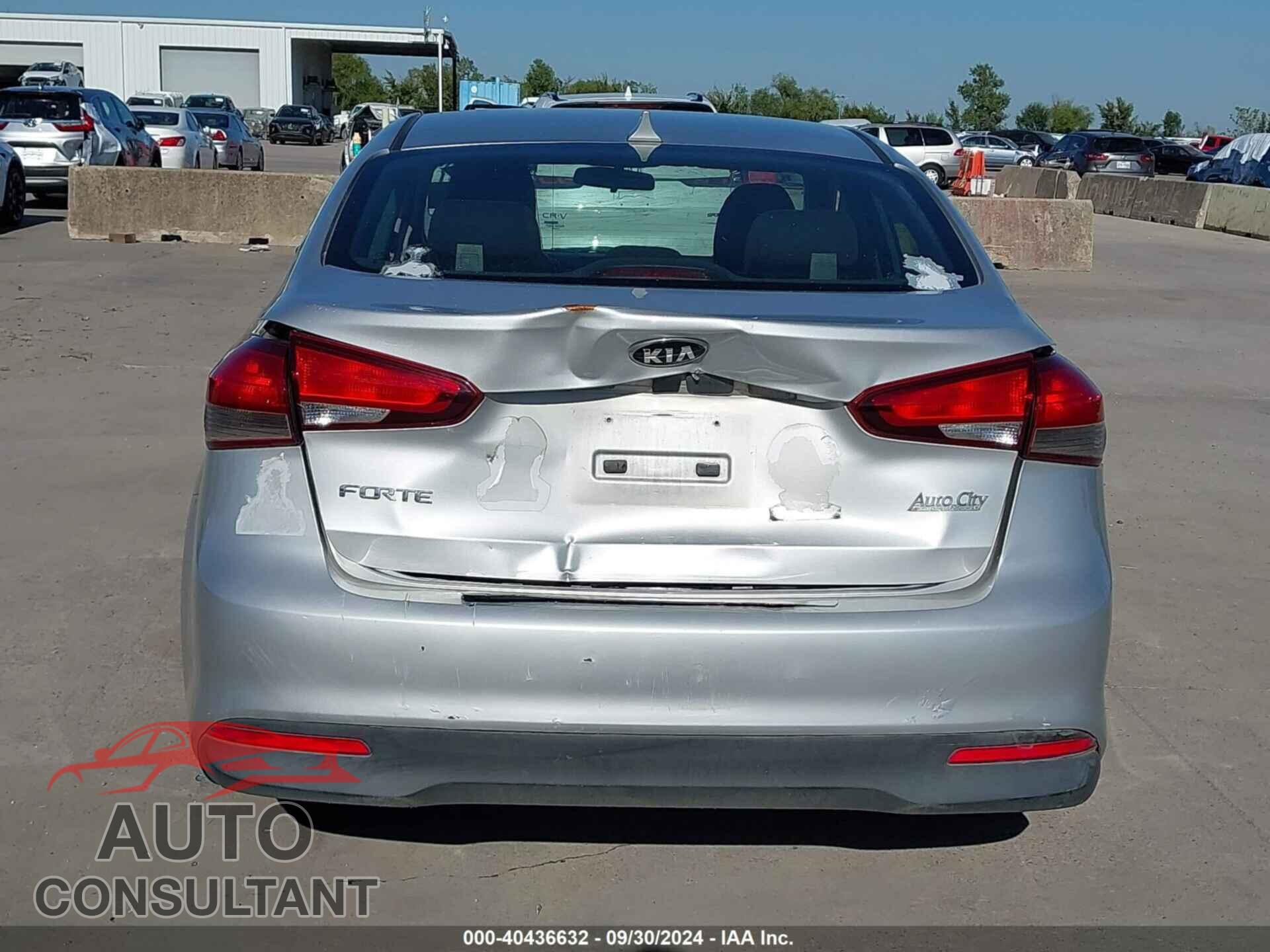 KIA FORTE 2017 - 3KPFK4A78HE084501