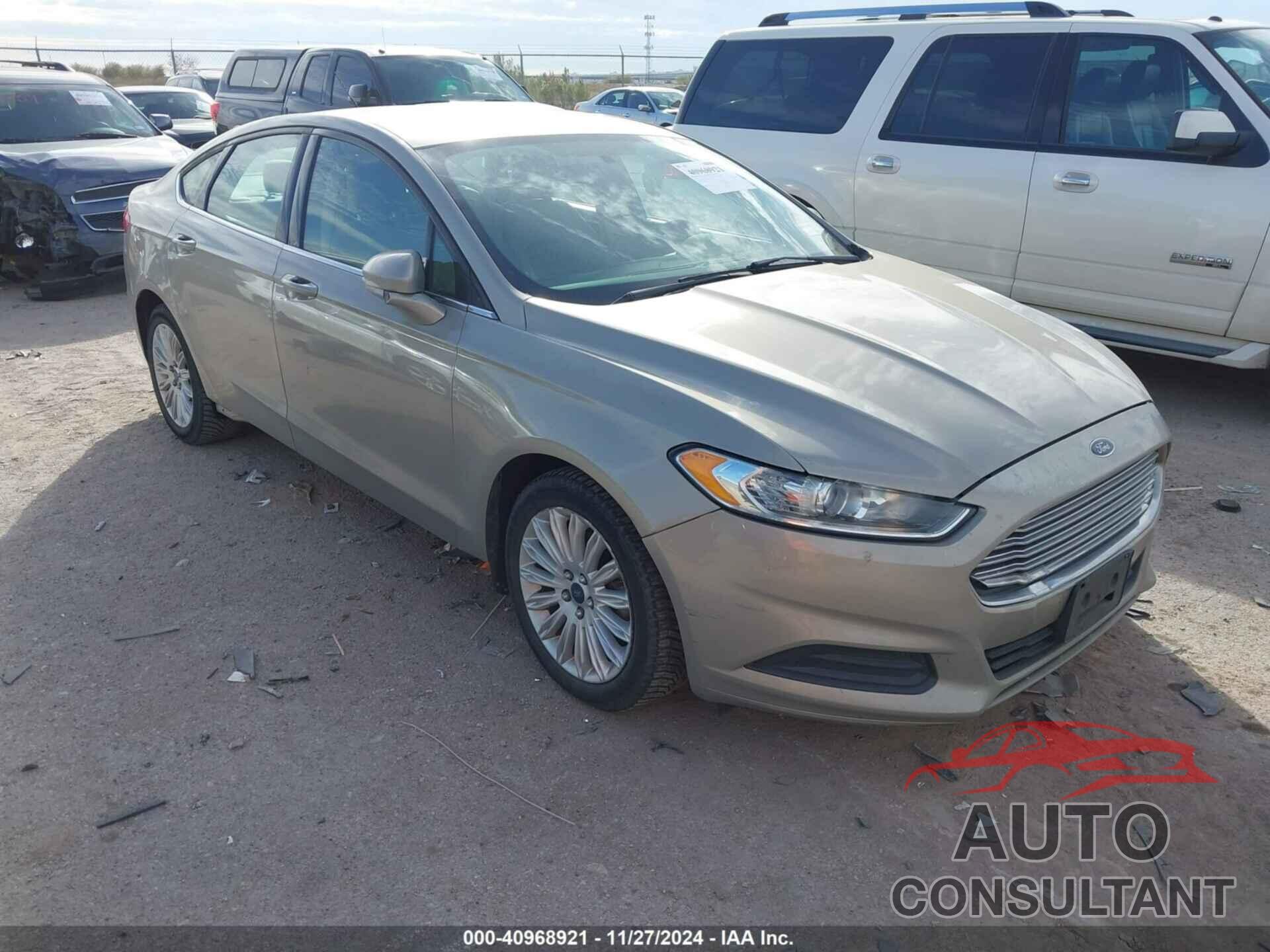 FORD FUSION HYBRID 2015 - 3FA6P0LU2FR308984