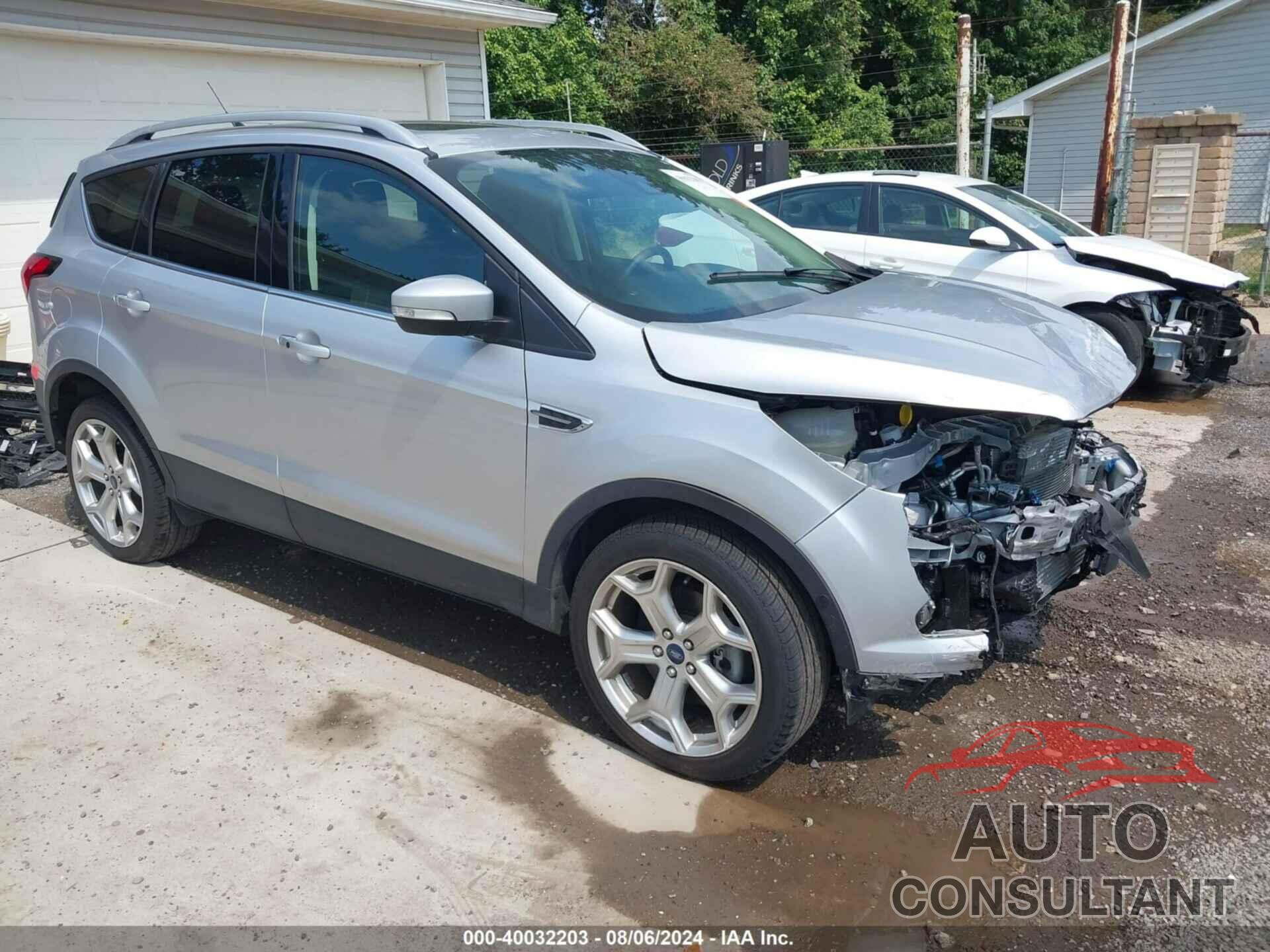 FORD ESCAPE 2019 - 1FMCU9J98KUA55810