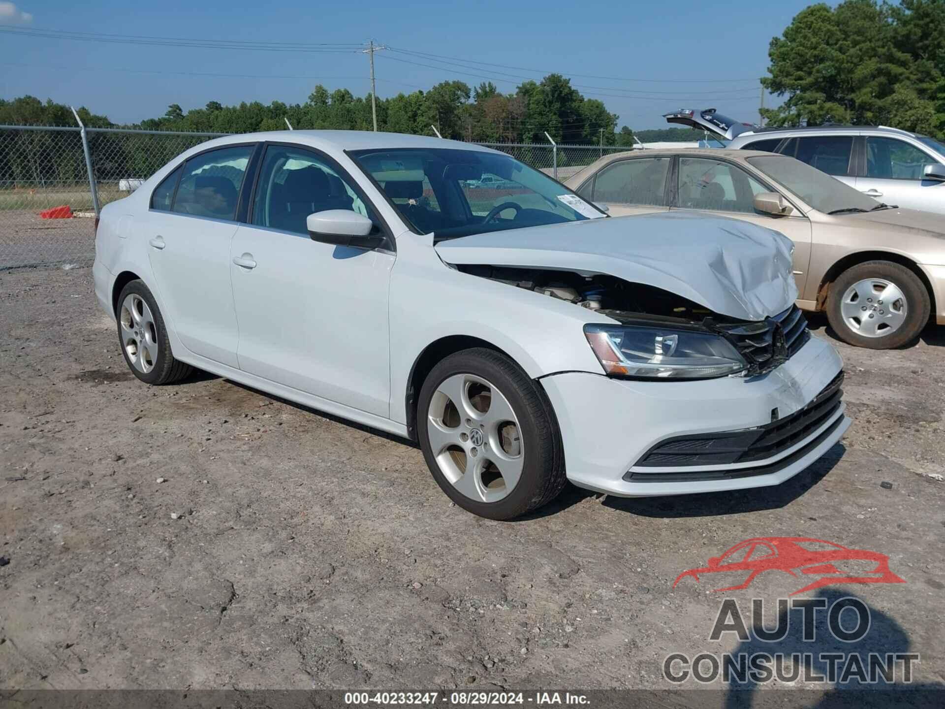 VOLKSWAGEN JETTA 2017 - 3VW2B7AJ8HM414832