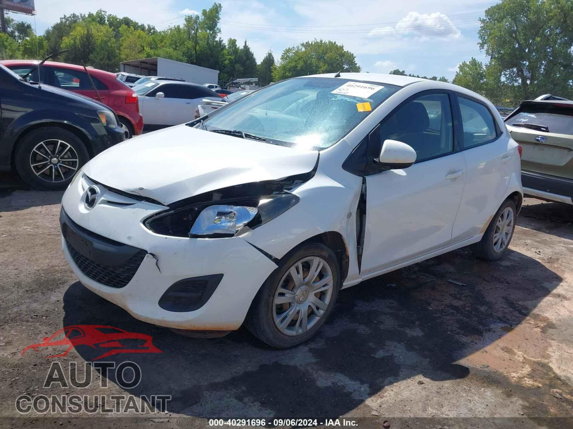 MAZDA MAZDA2 2014 - JM1DE1KYXE0181739