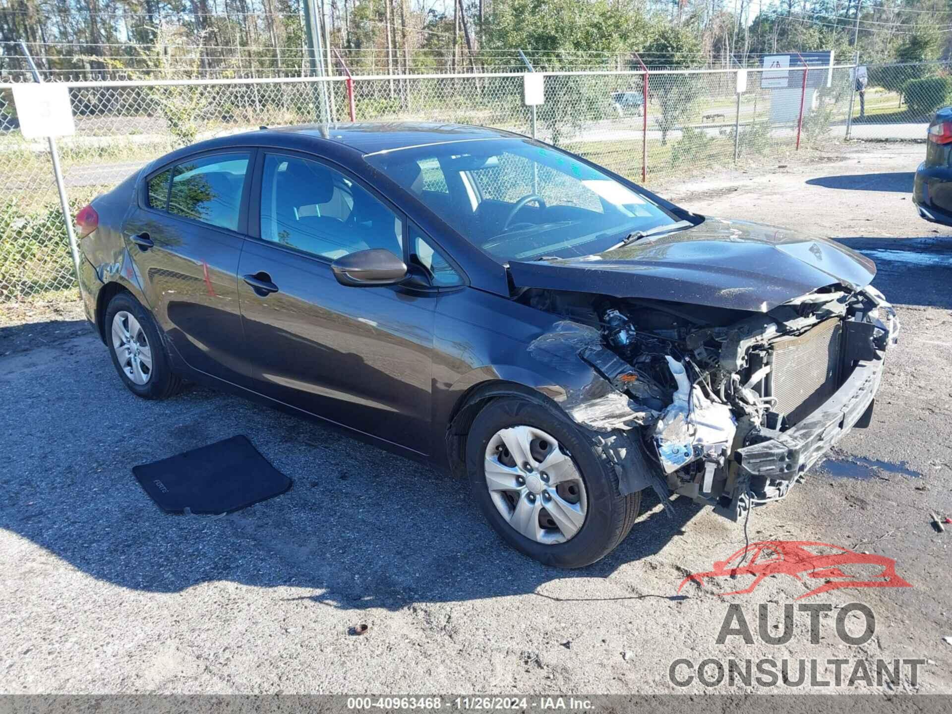 KIA FORTE 2017 - 3KPFK4A74HE028684