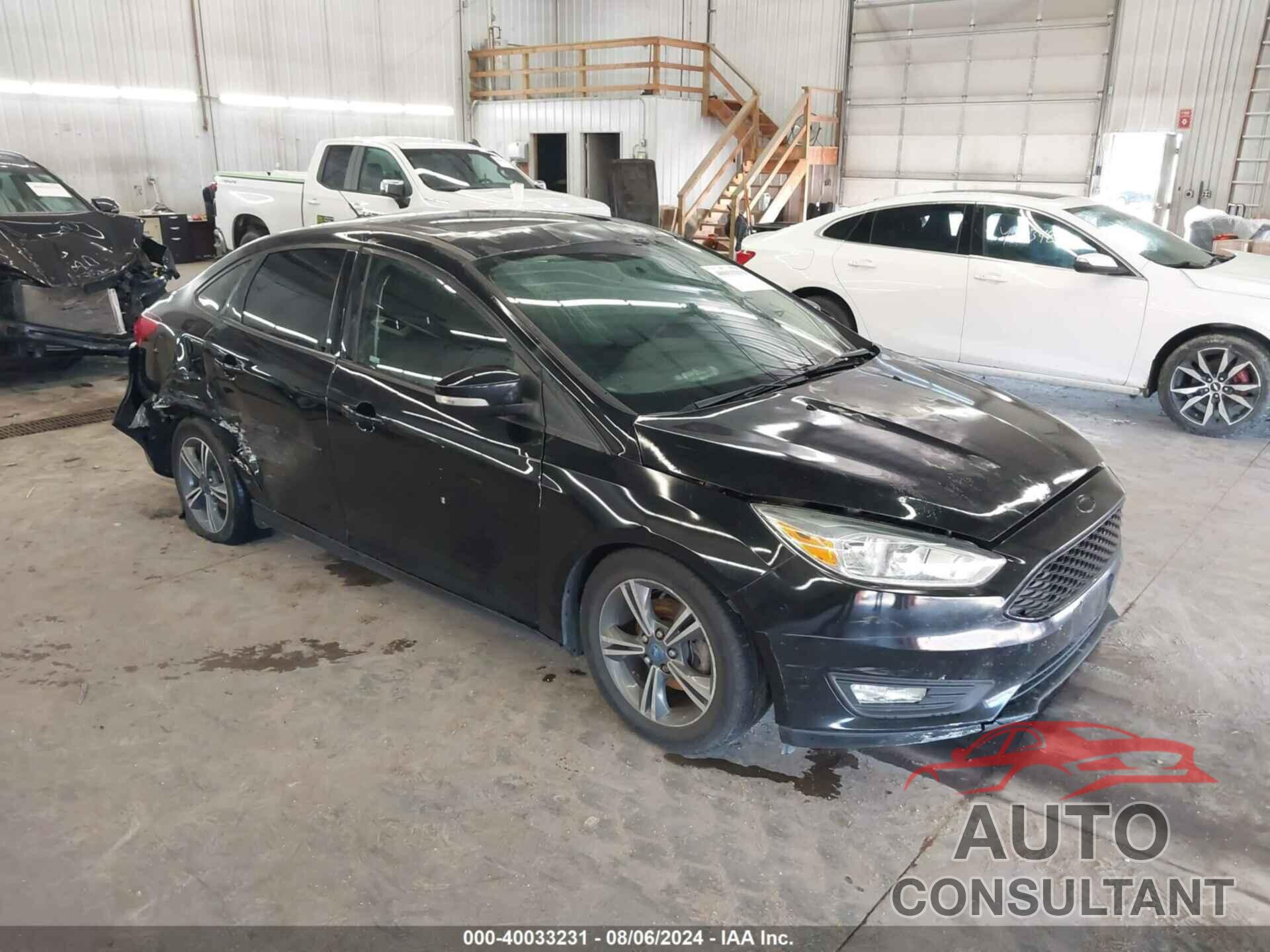 FORD FOCUS 2017 - 1FADP3H22HL308257