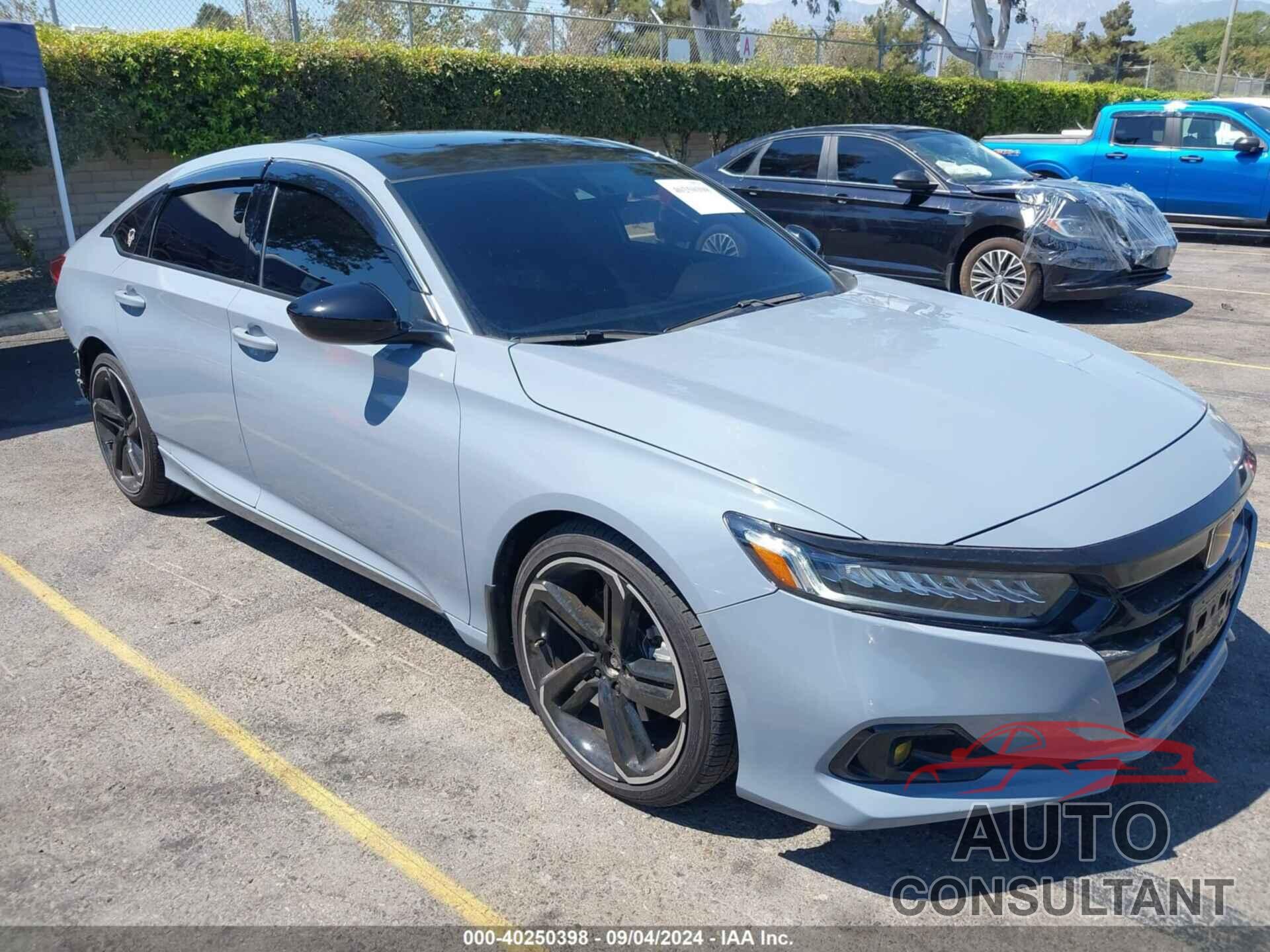 HONDA ACCORD 2022 - 1HGCV2F32NA018823