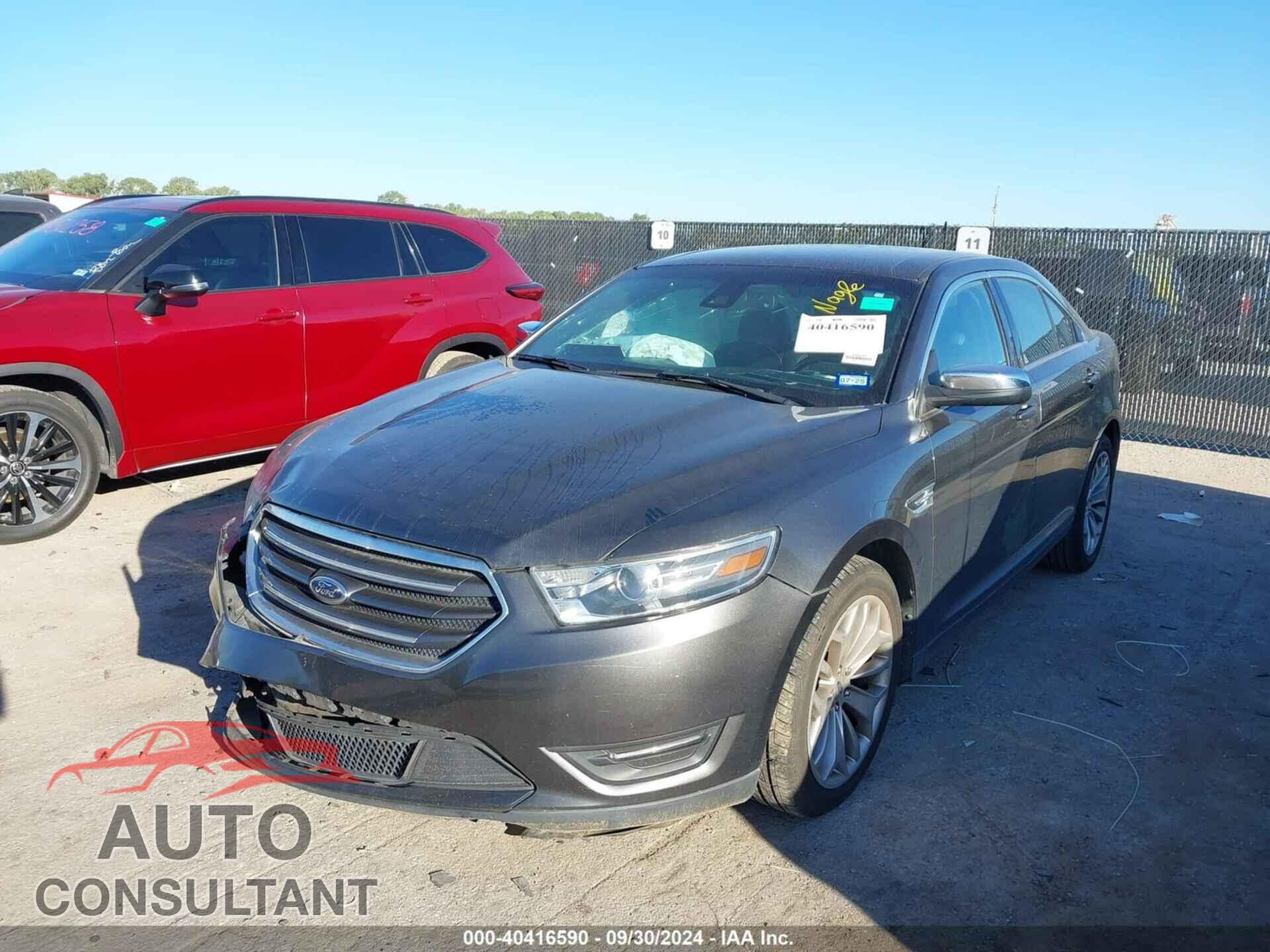 FORD TAURUS 2017 - 1FAHP2F84HG104703