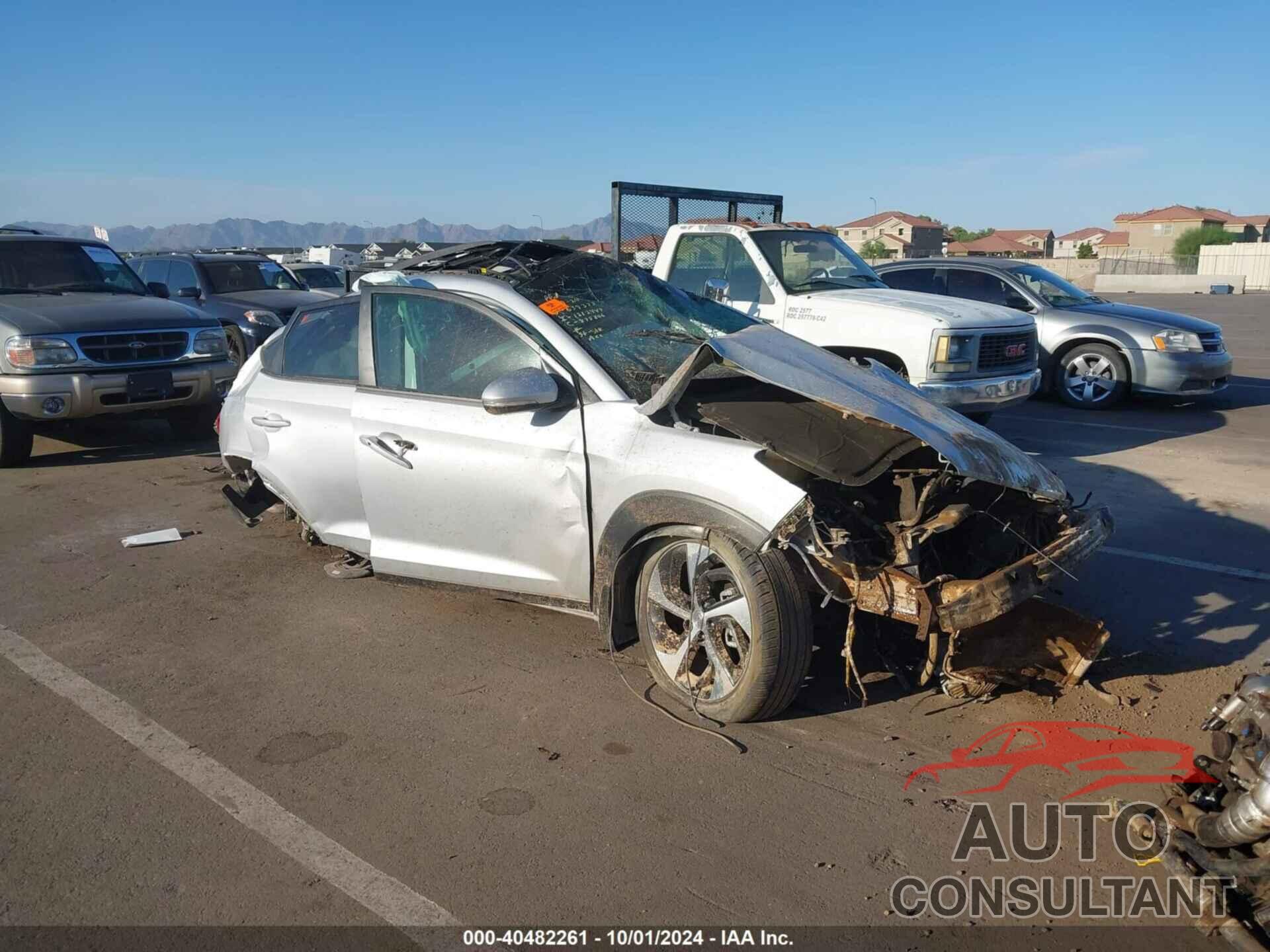 HYUNDAI TUCSON 2018 - KM8J33A26JU639373