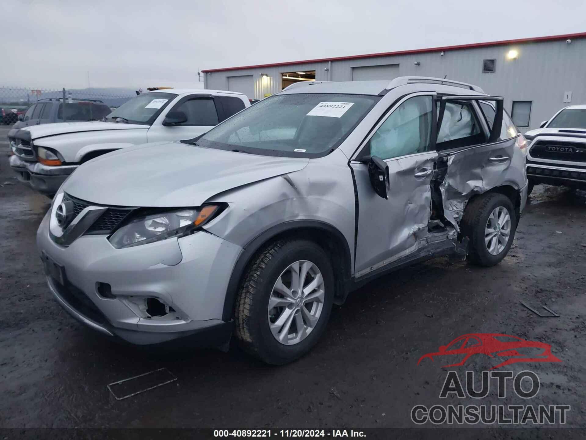NISSAN ROGUE 2015 - KNMAT2MVXFP512409