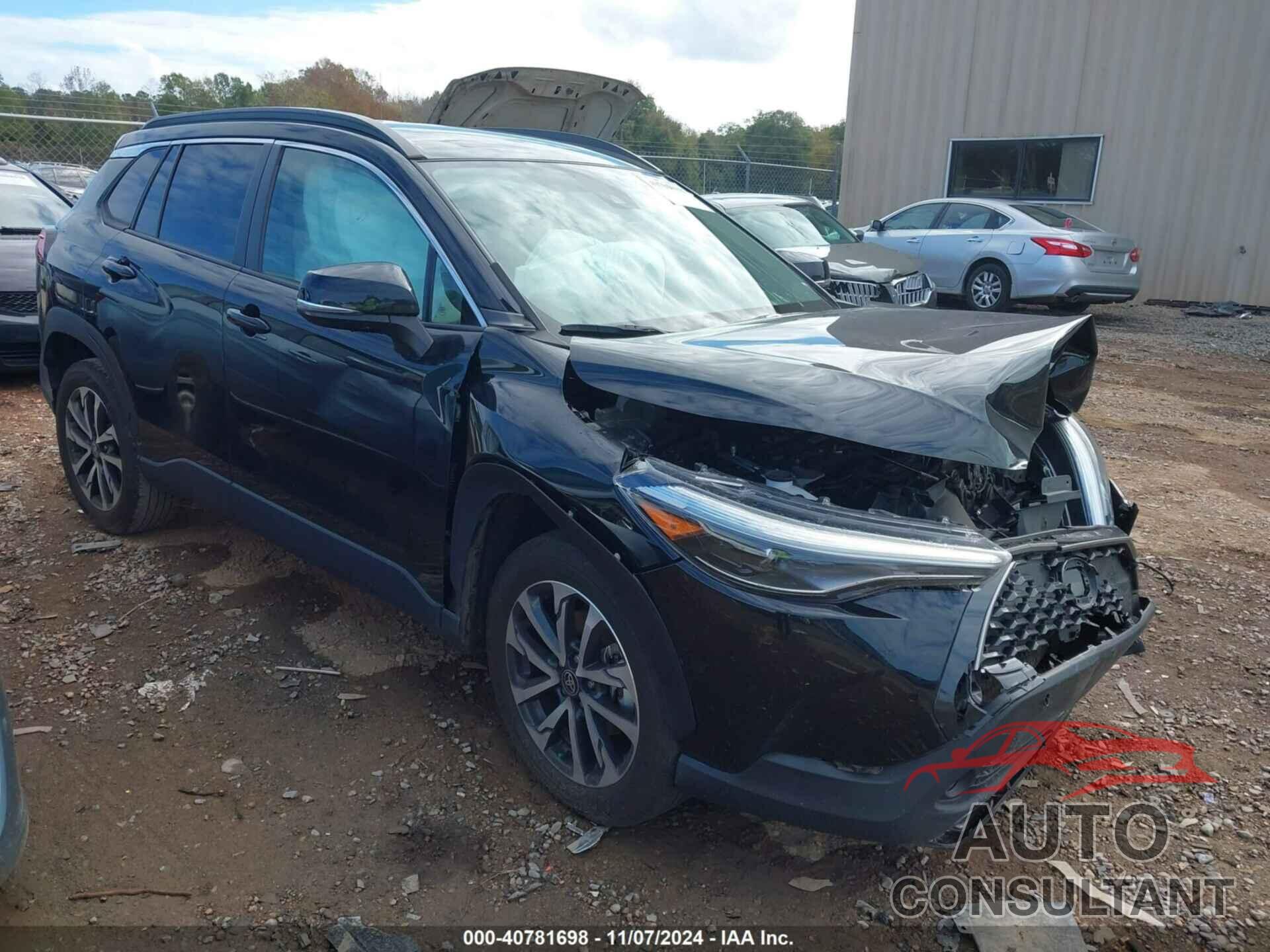 TOYOTA COROLLA CROSS 2022 - 7MUEAAAG1NV027979