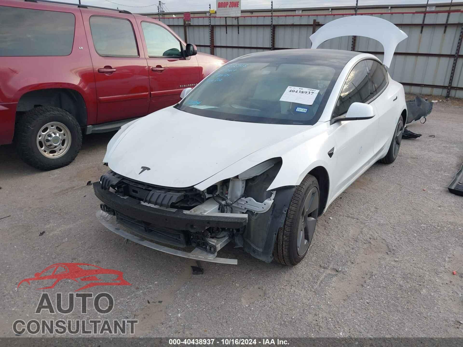 TESLA MODEL 3 2021 - 5YJ3E1EA5MF871084
