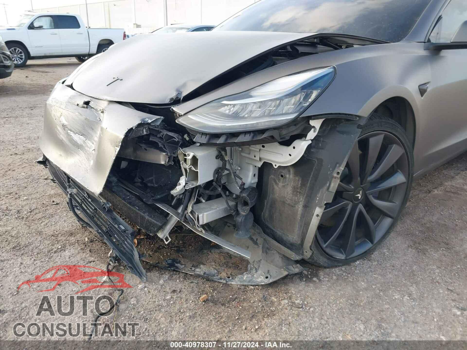 TESLA MODEL 3 2020 - 5YJ3E1EC2LF792018