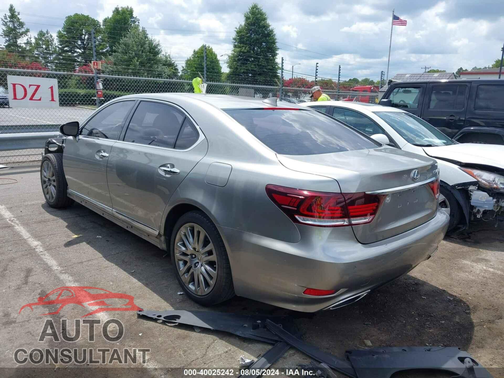 LEXUS LS 460 2016 - JTHGL5EF7G5056108