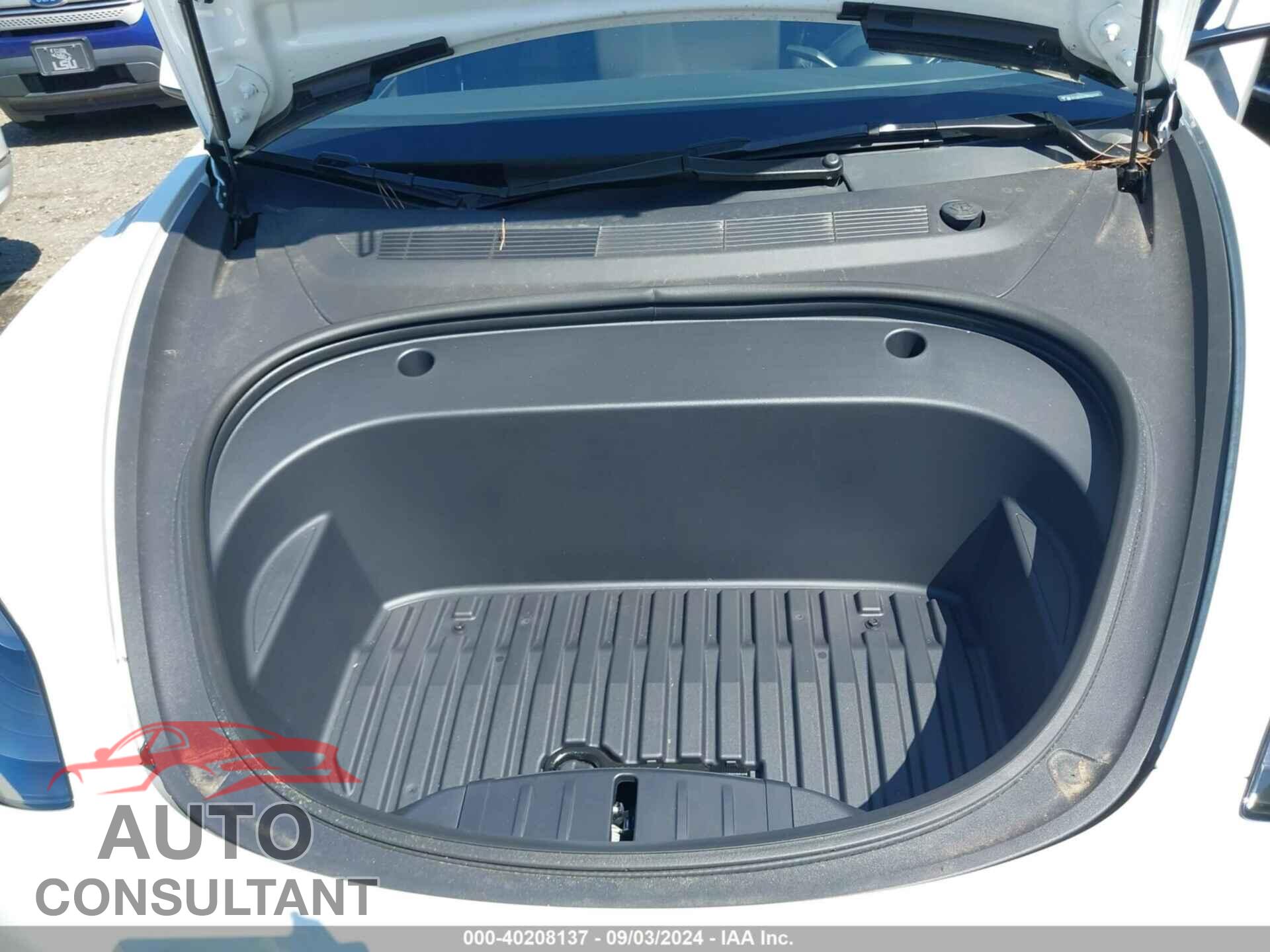 TESLA MODEL 3 2023 - 5YJ3E1EAXPF561081