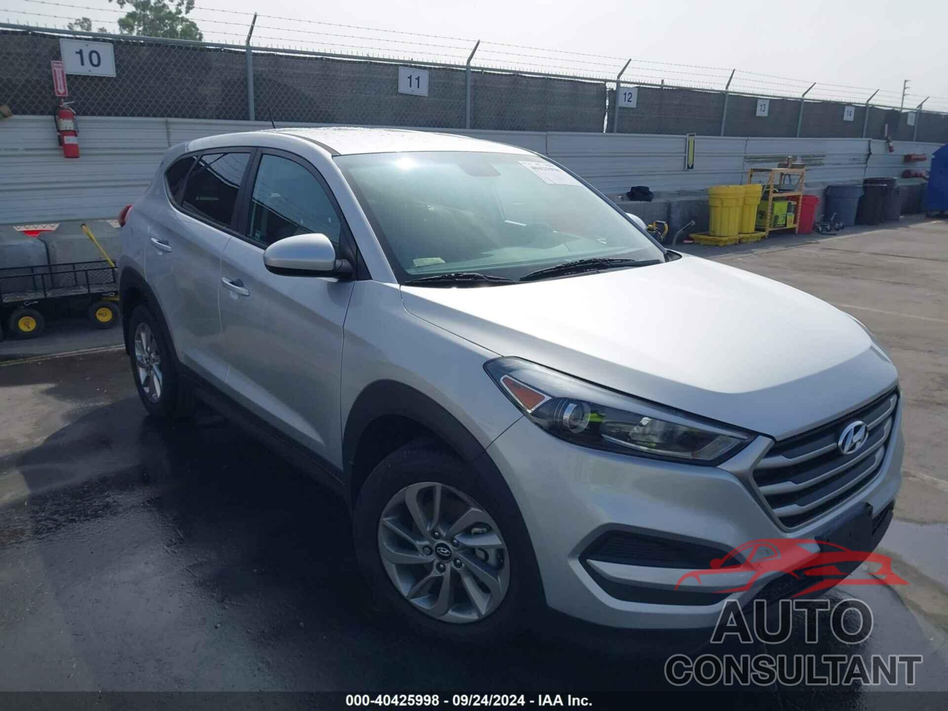 HYUNDAI TUCSON 2018 - KM8J23A45JU736486