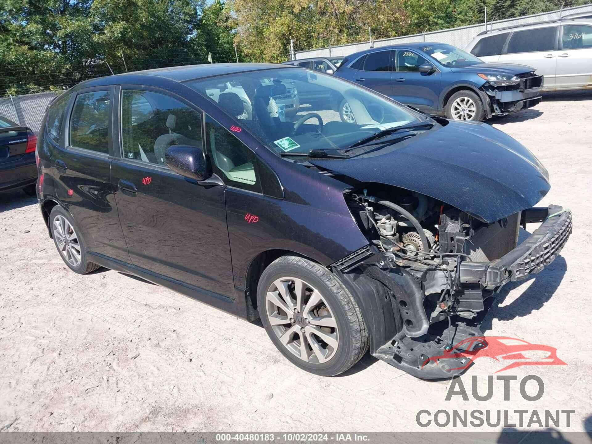 HONDA FIT 2013 - JHMGE8H50DC016524