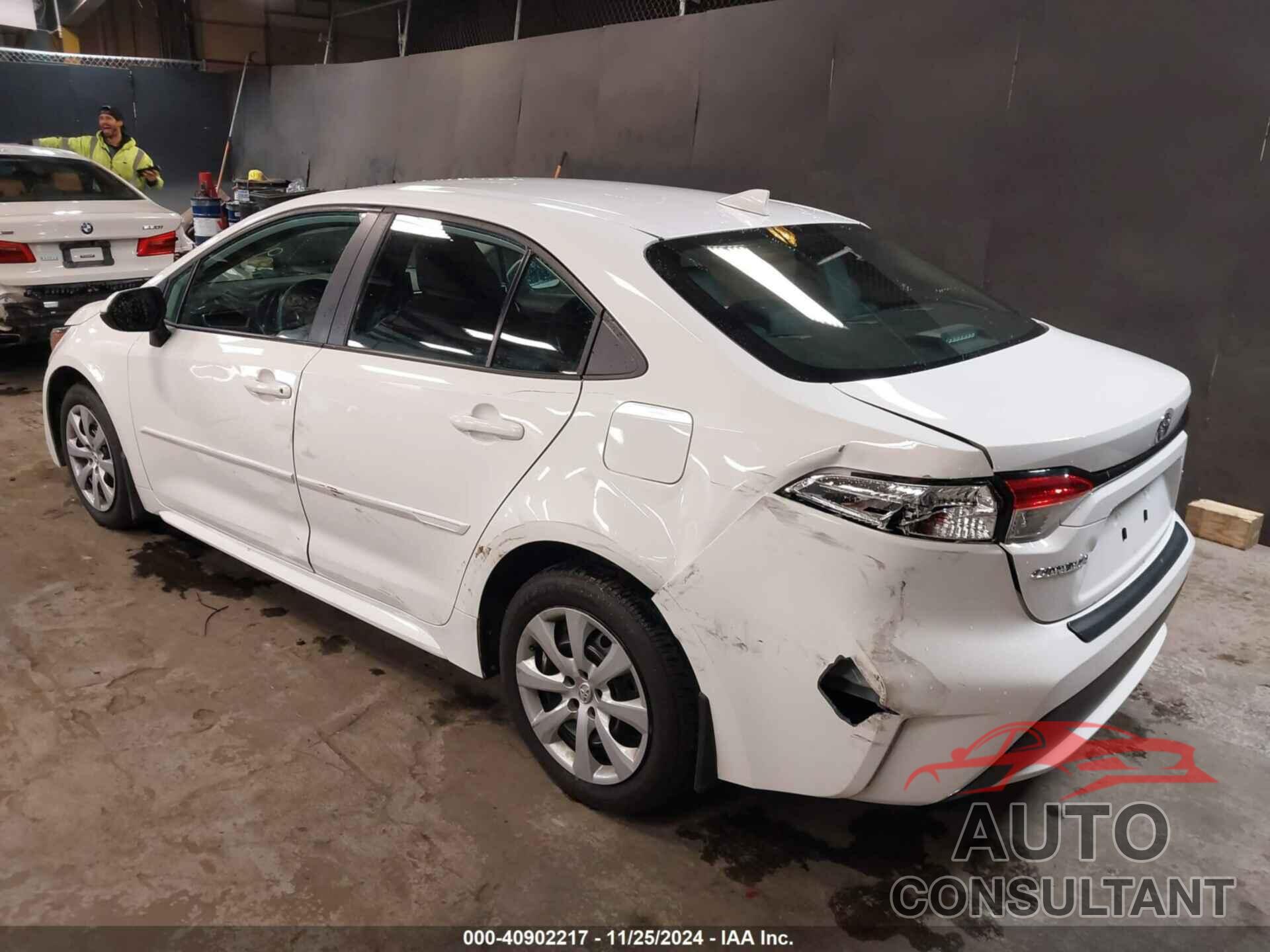 TOYOTA COROLLA 2022 - 5YFEPMAE9NP312754