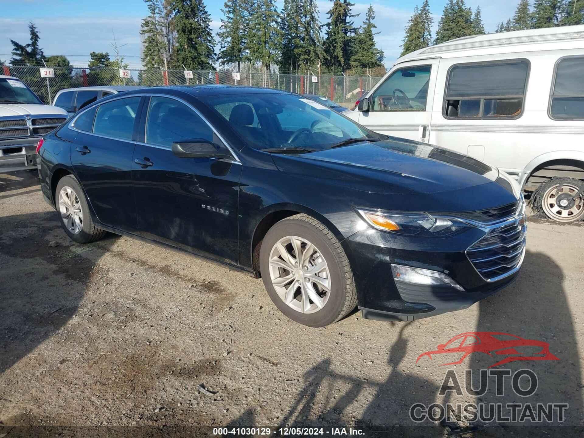 CHEVROLET MALIBU 2023 - 1G1ZD5ST4PF246615