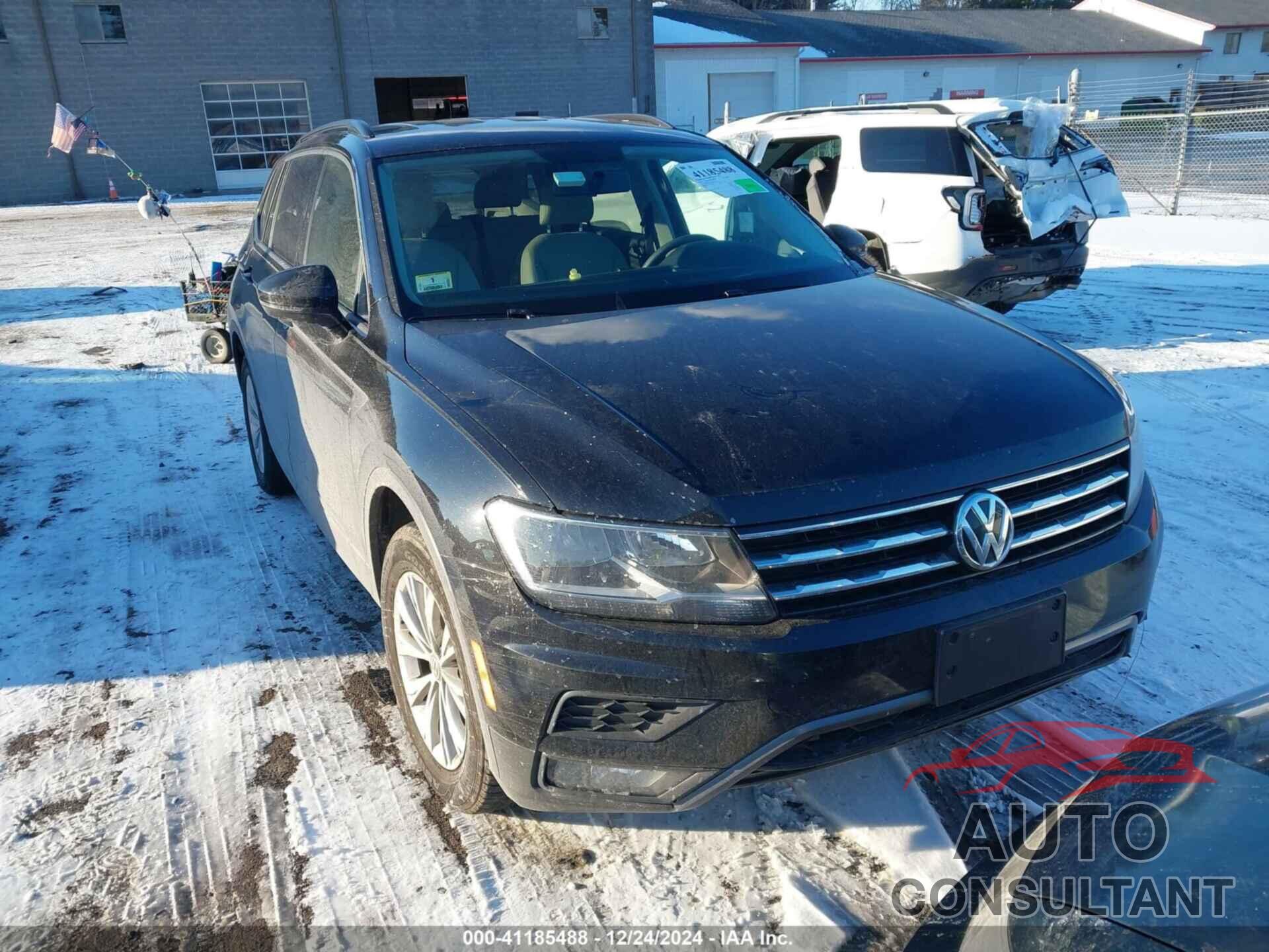 VOLKSWAGEN TIGUAN 2018 - 3VV0B7AX3JM021763