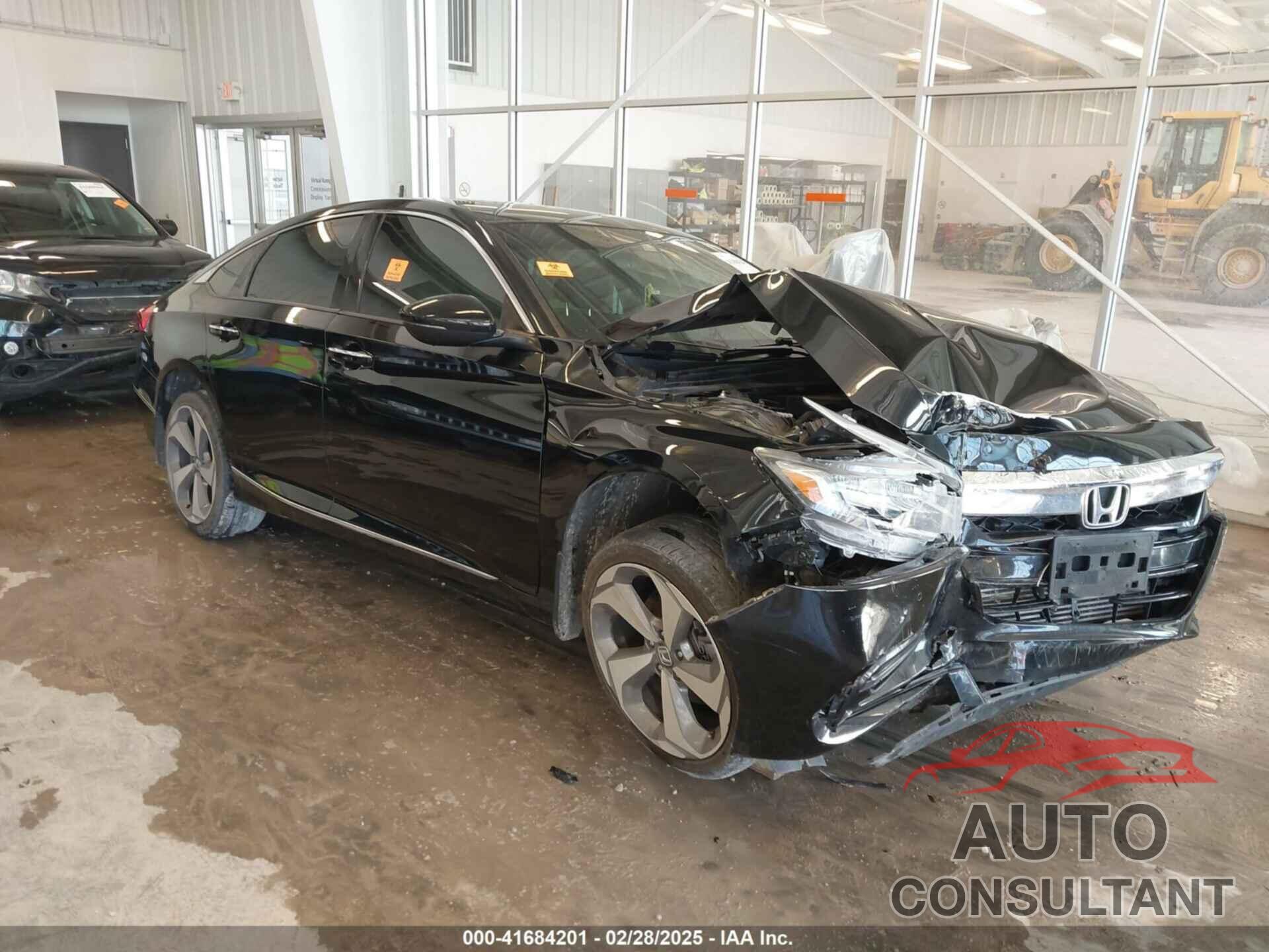 HONDA ACCORD 2018 - 1HGCV2F90JA043170