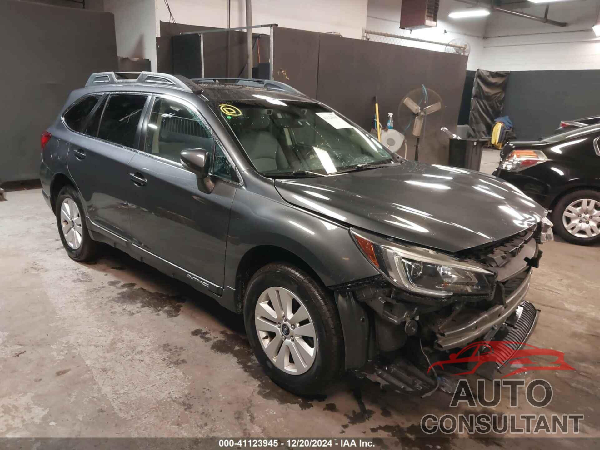 SUBARU OUTBACK 2018 - 4S4BSAHC3J3263909