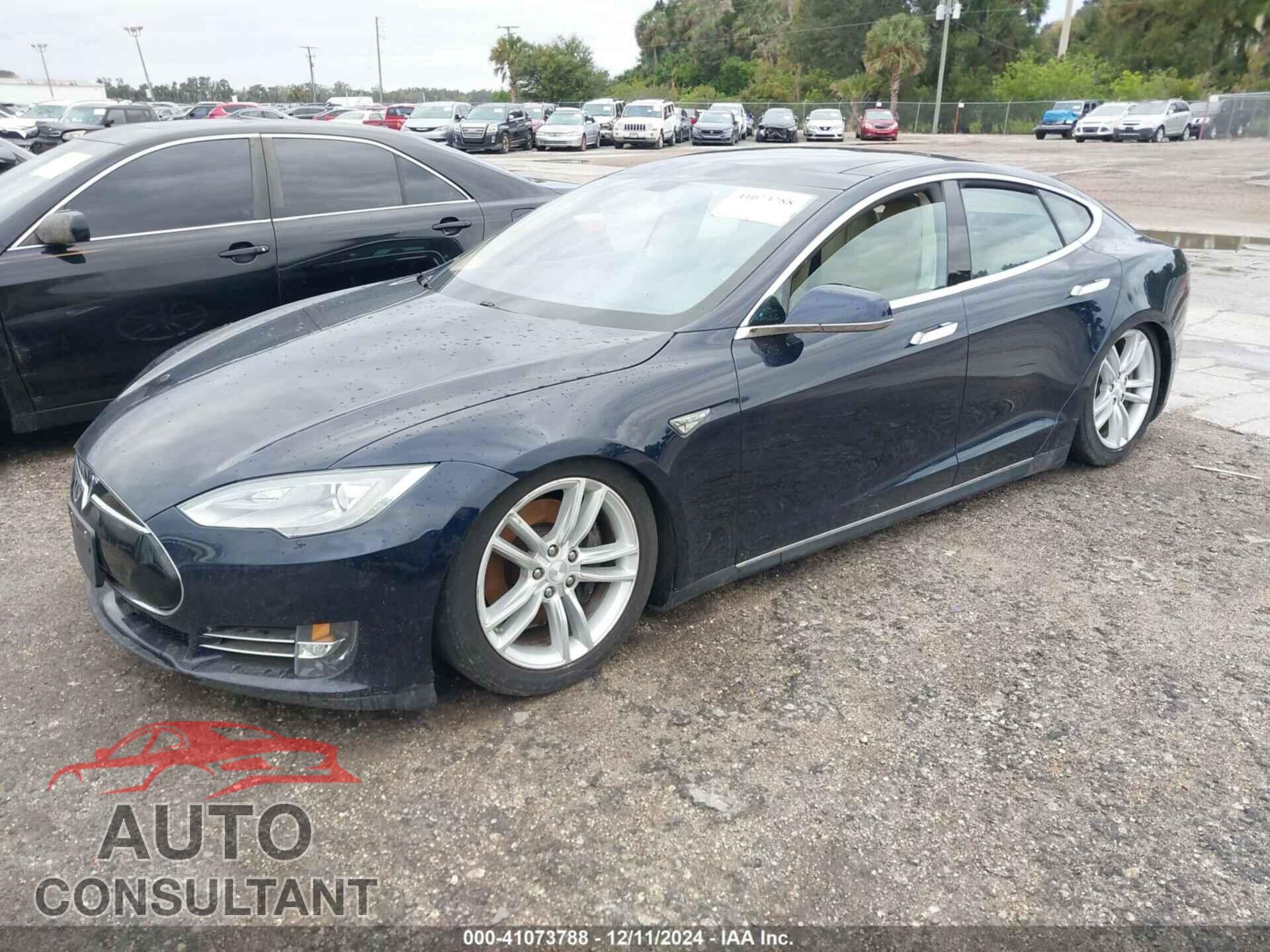 TESLA MODEL S 2013 - 5YJSA1CN4DFP06186