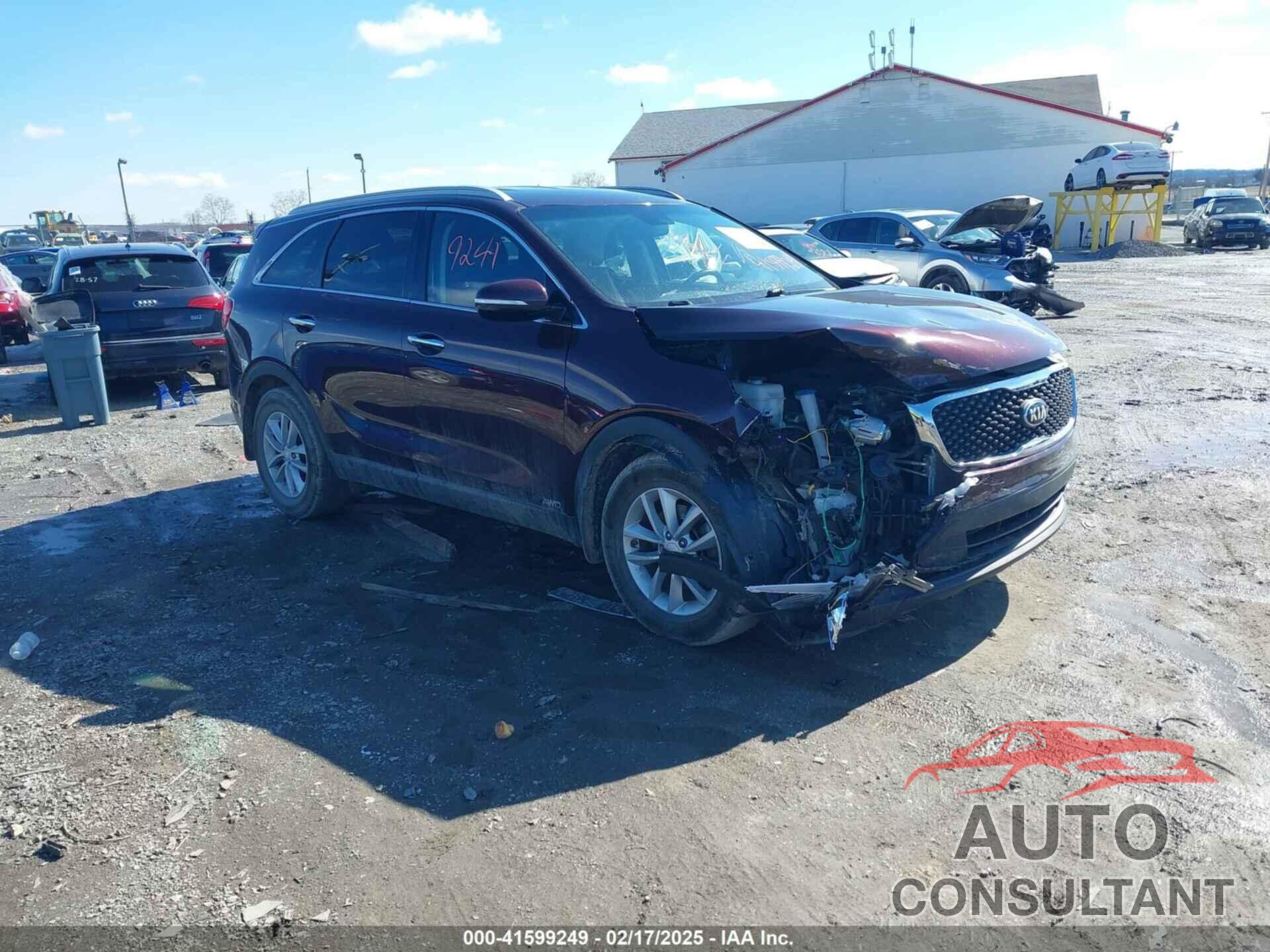 KIA SORENTO 2017 - 5XYPGDA38HG211818