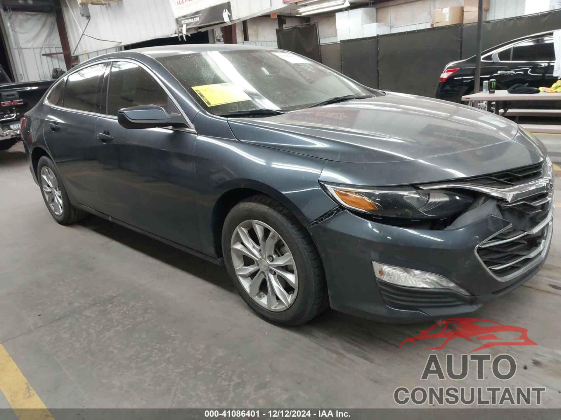 CHEVROLET MALIBU 2019 - 1G1ZD5ST0KF144673