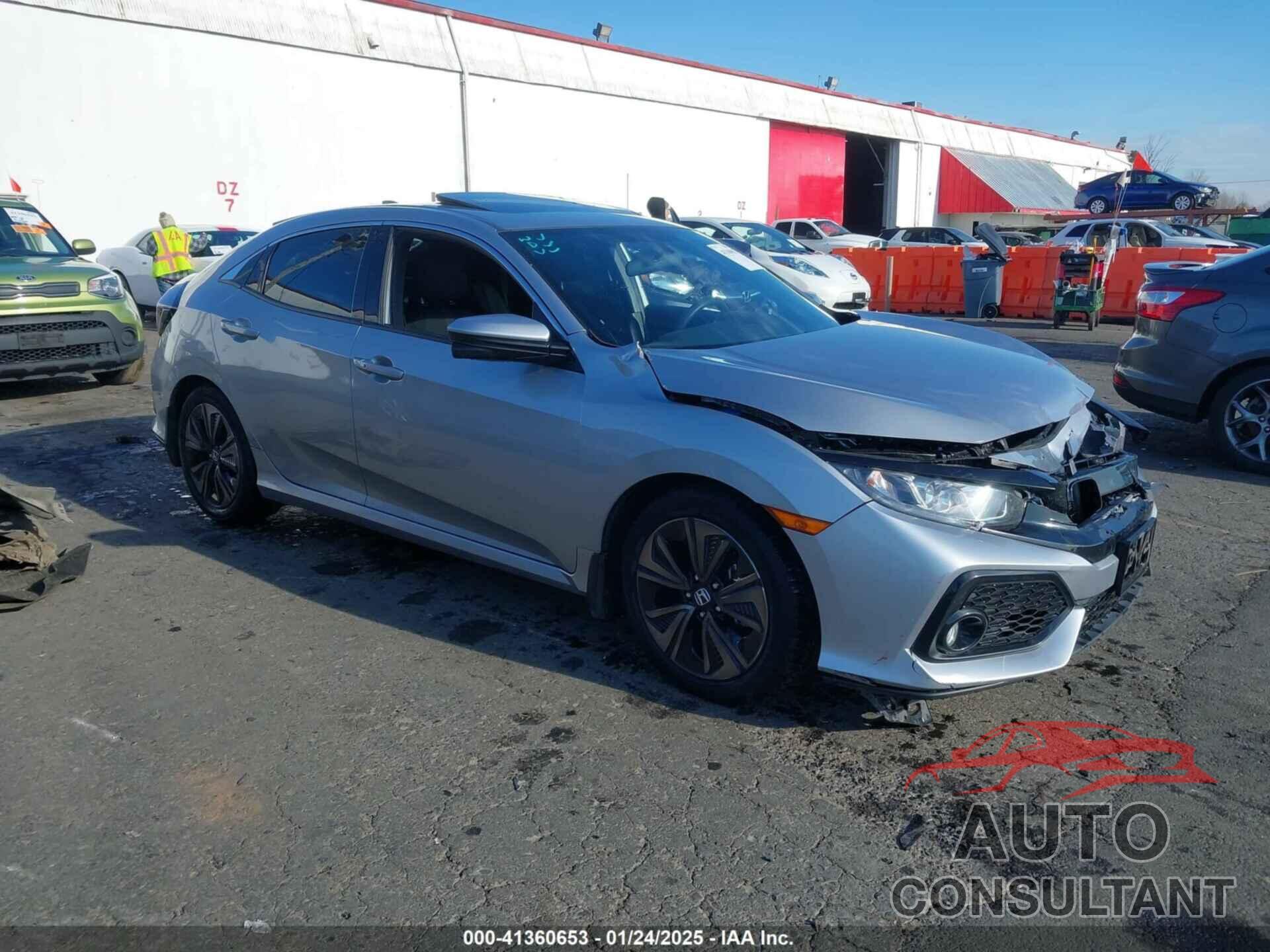 HONDA CIVIC 2018 - SHHFK7H55JU409884