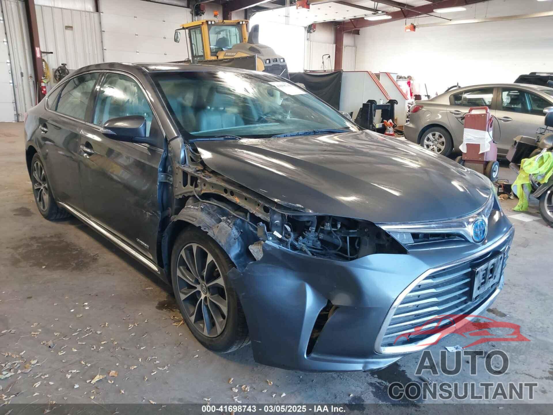 TOYOTA AVALON HYBRID 2017 - 4T1BD1EB5HU057582