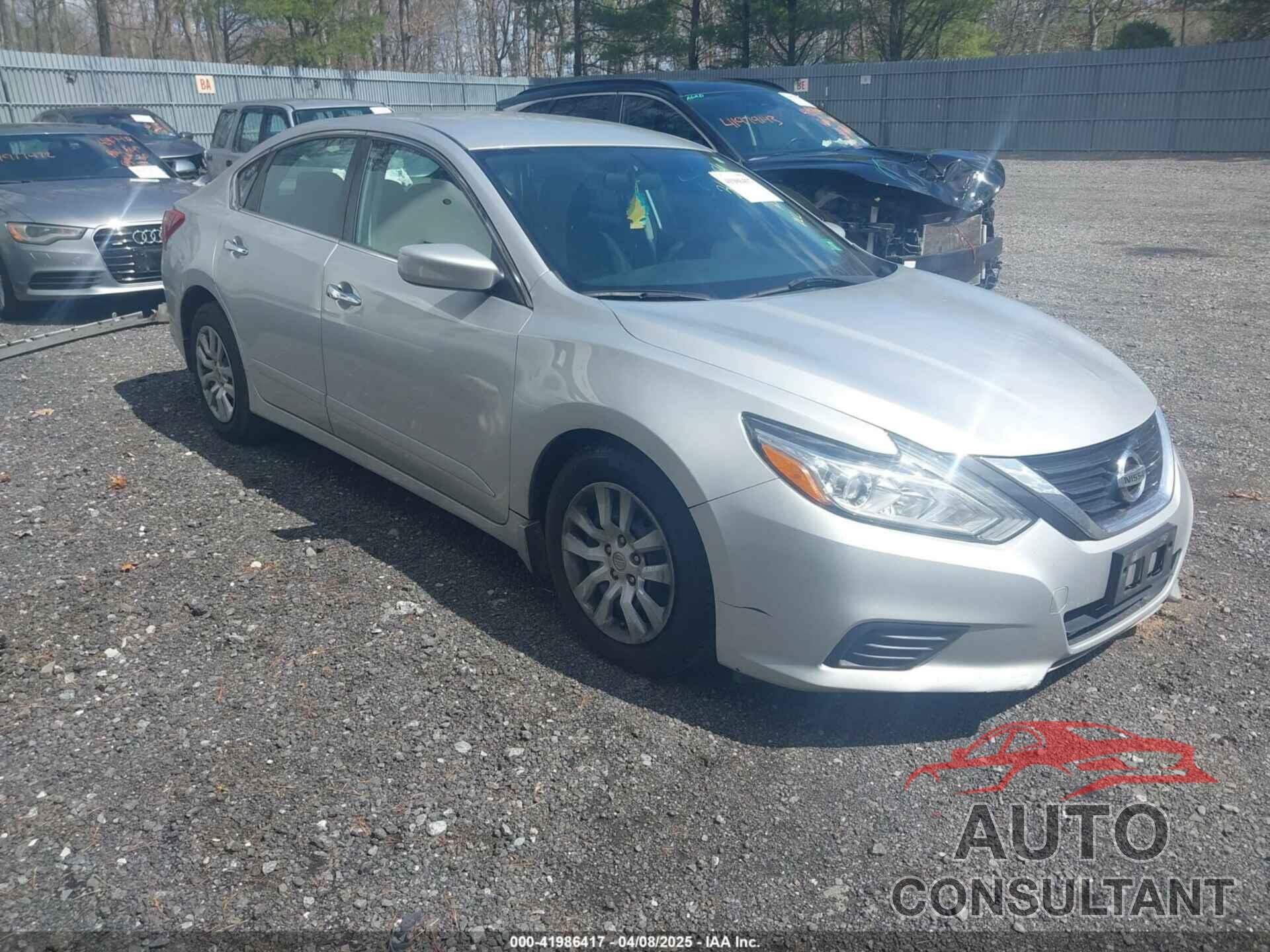 NISSAN ALTIMA 2018 - 1N4AL3AP4JC229957