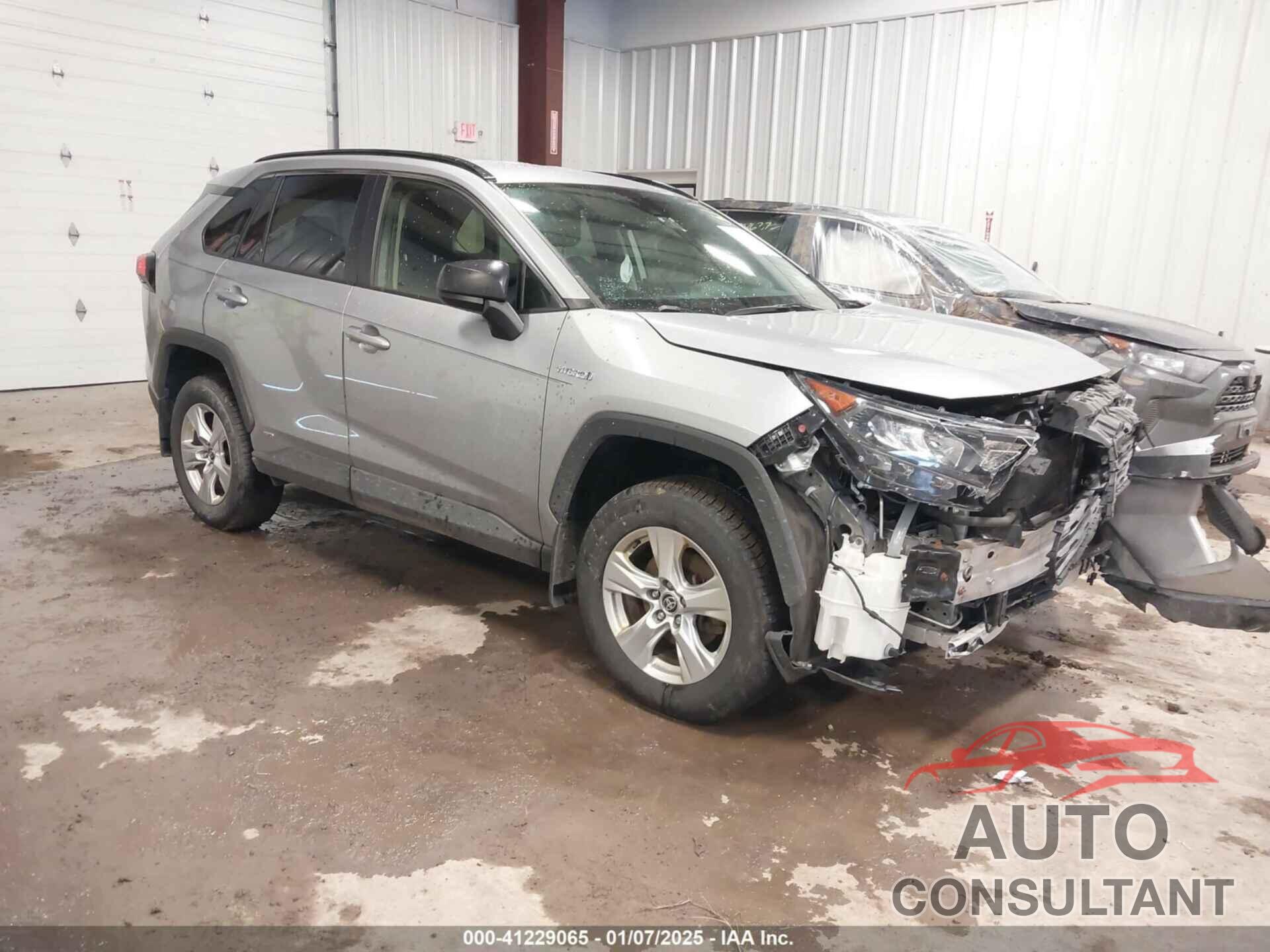 TOYOTA RAV4 HYBRID 2021 - JTMLWRFV2MD126202