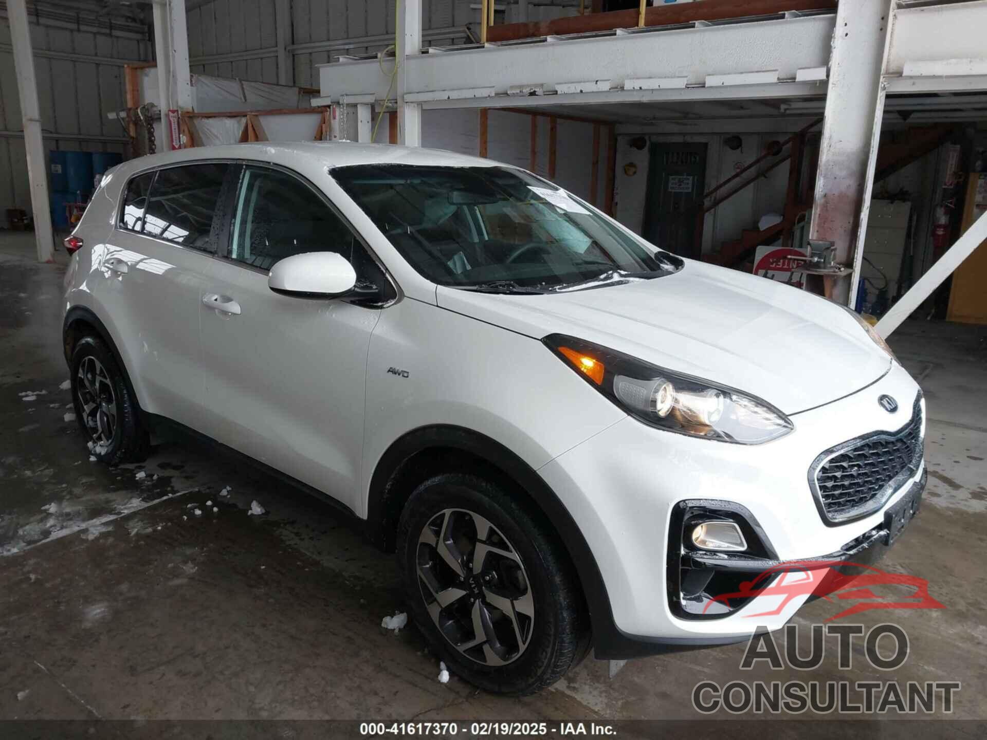KIA SPORTAGE 2021 - KNDPMCAC2M7889815