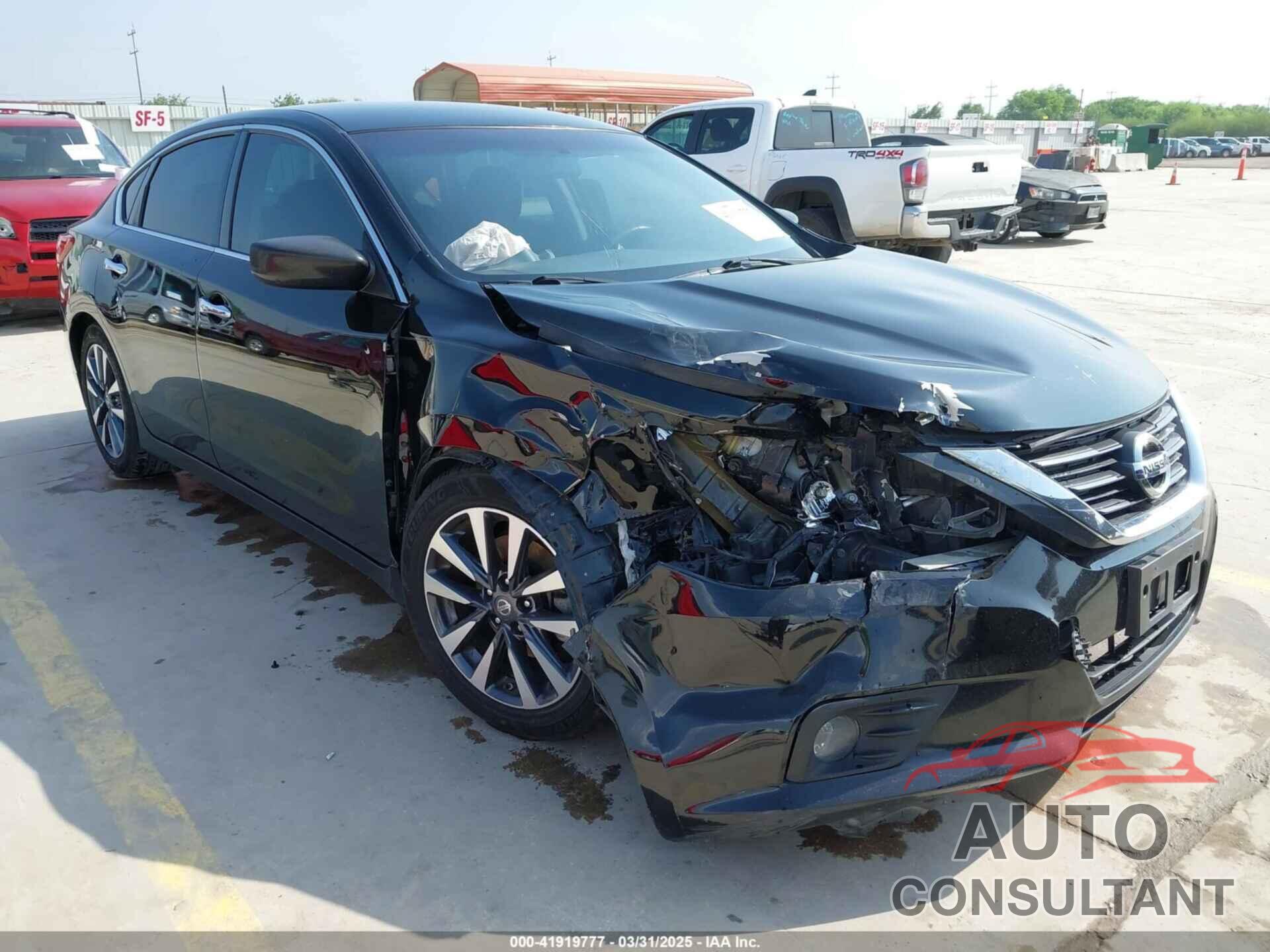 NISSAN ALTIMA 2017 - 1N4AL3AP4HC171083