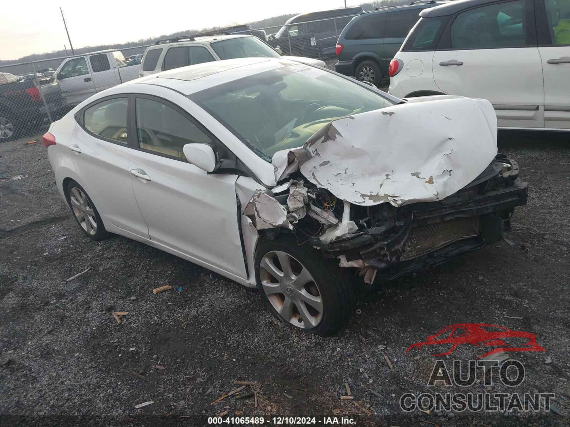 HYUNDAI ELANTRA 2013 - 5NPDH4AE9DH237803